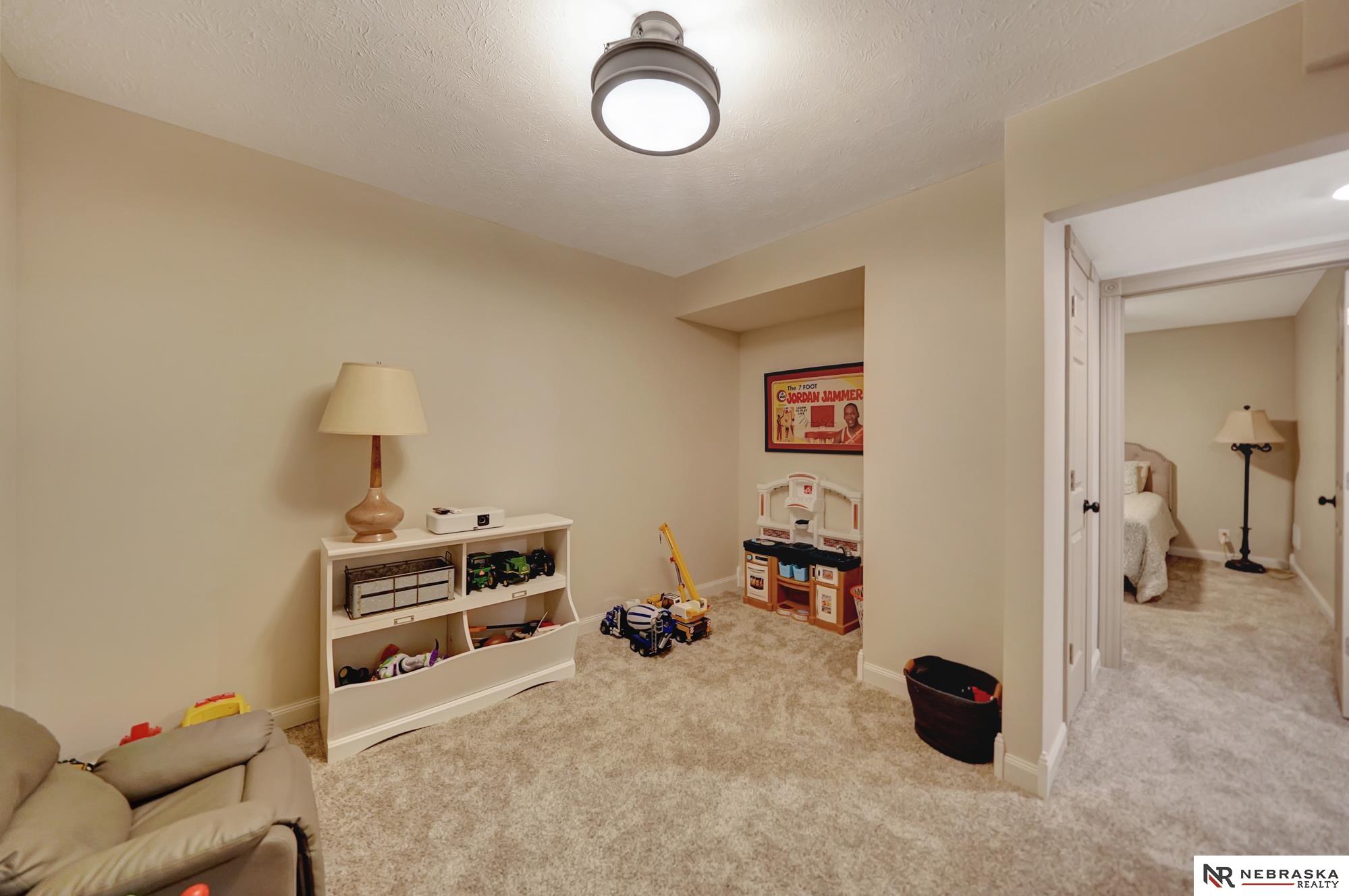 5820 S 88th Street, Lincoln, Nebraska image 45