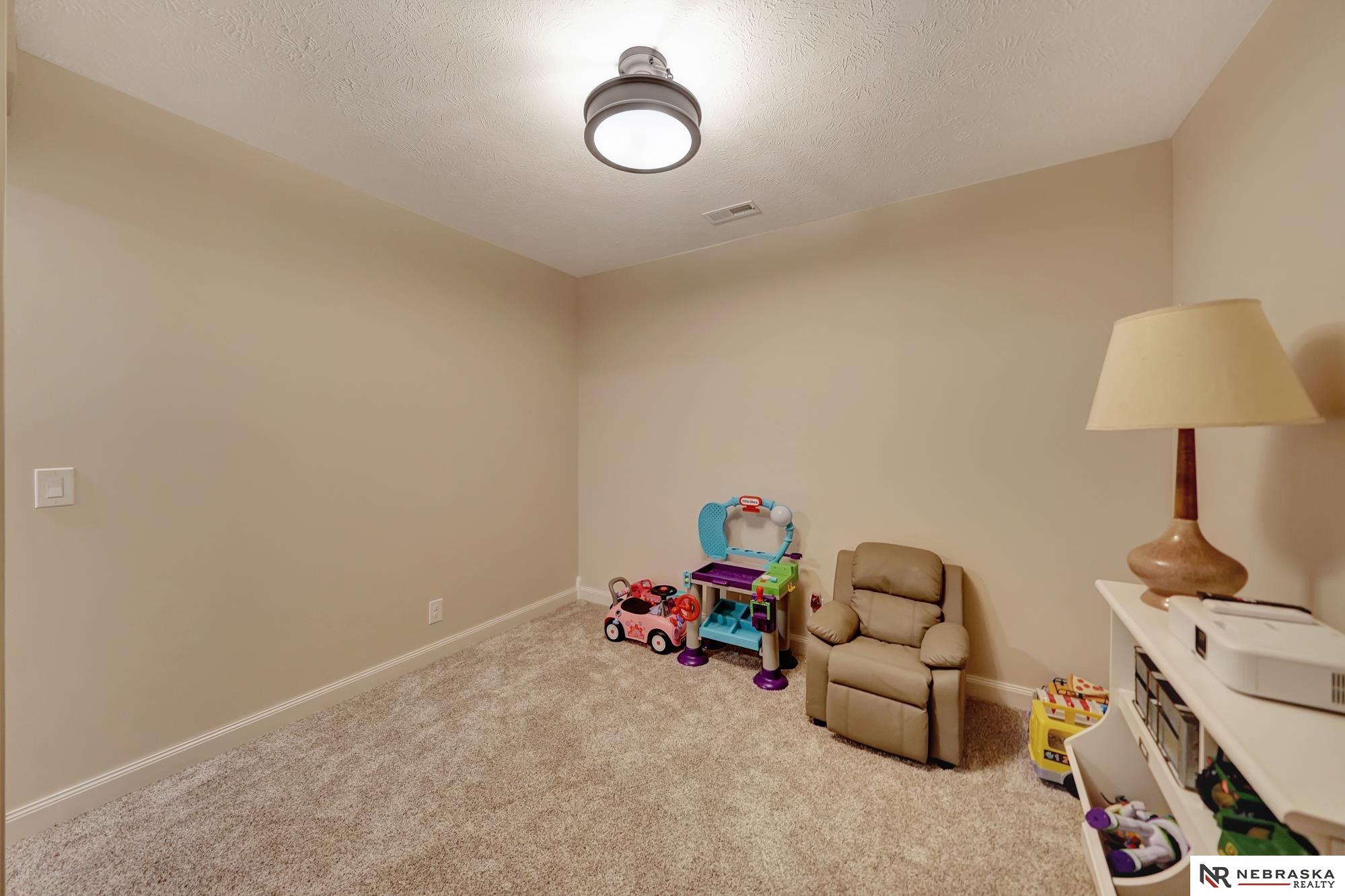 5820 S 88th Street, Lincoln, Nebraska image 46
