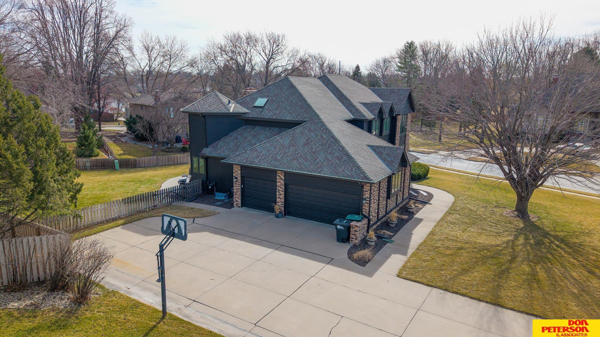 1325 N 127th Street, Omaha, Nebraska image 2