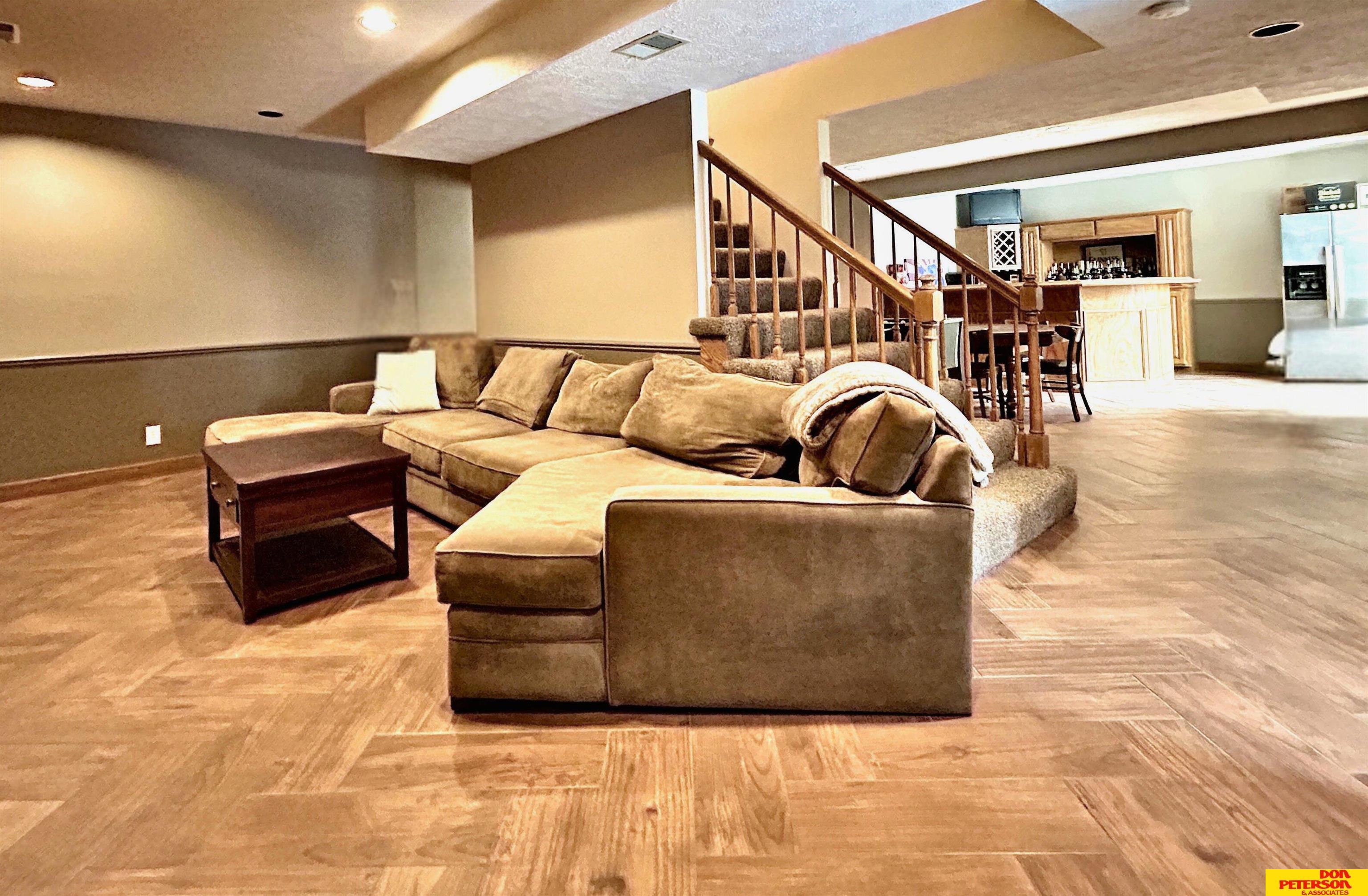 1325 N 127th Street, Omaha, Nebraska image 20