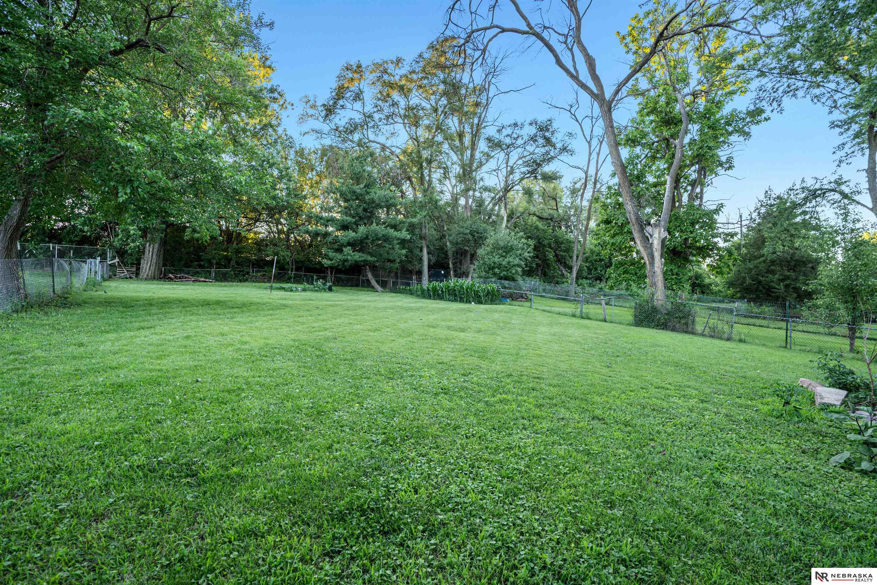 3256 S 40th Street, Omaha, Nebraska image 5