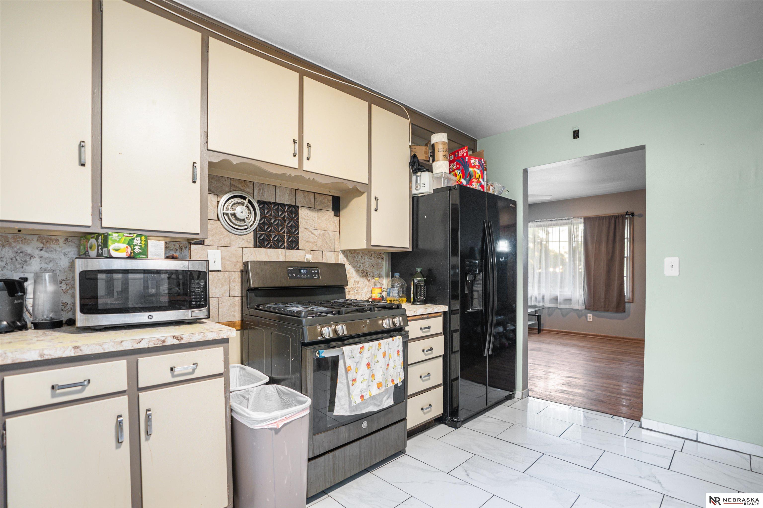 3256 S 40th Street, Omaha, Nebraska image 8