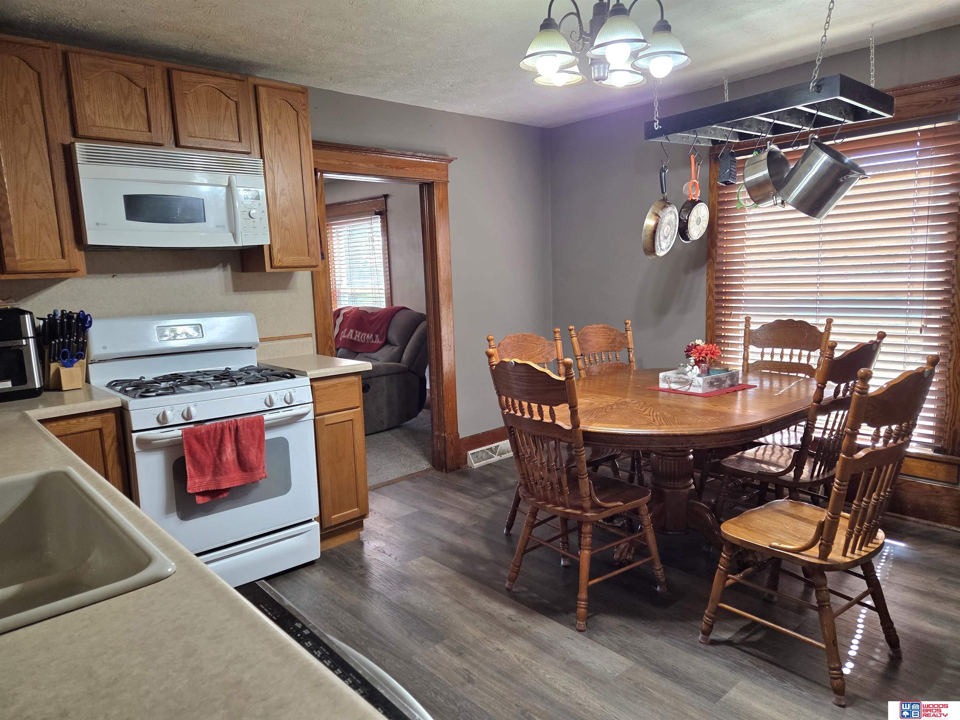 102 E Main Street, Plymouth, Nebraska image 7