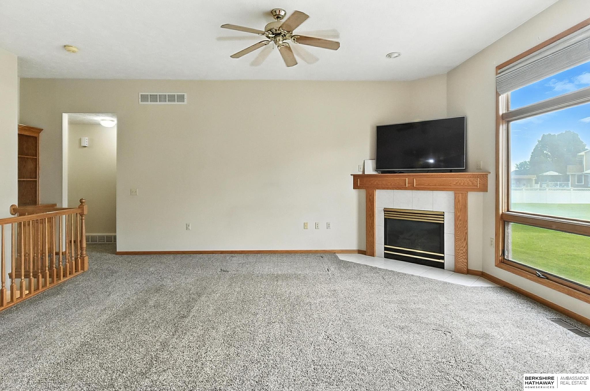 768 N Day Drive, Fremont, Nebraska image 11