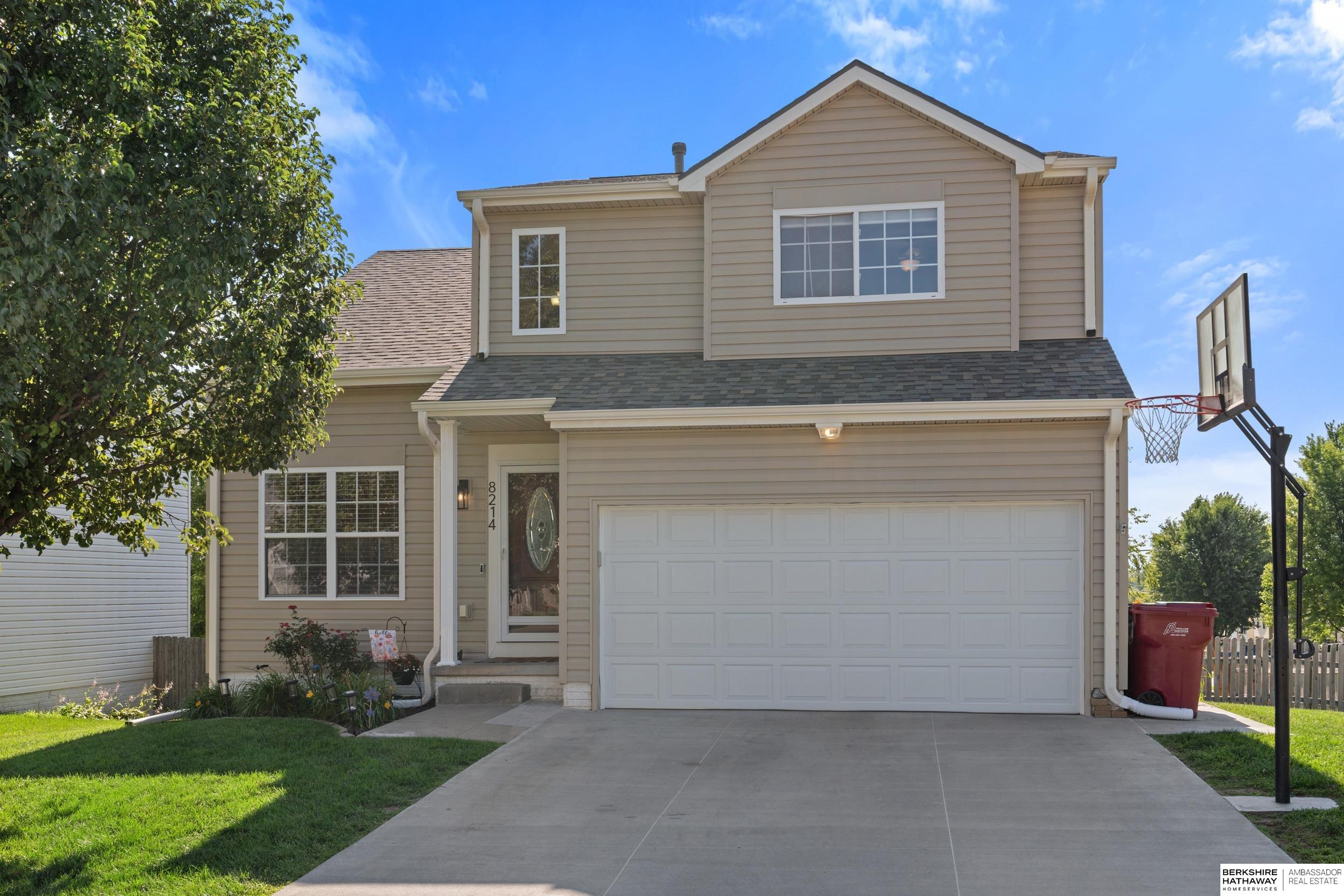 8214 N 153rd Avenue, Bennington, Nebraska image 1
