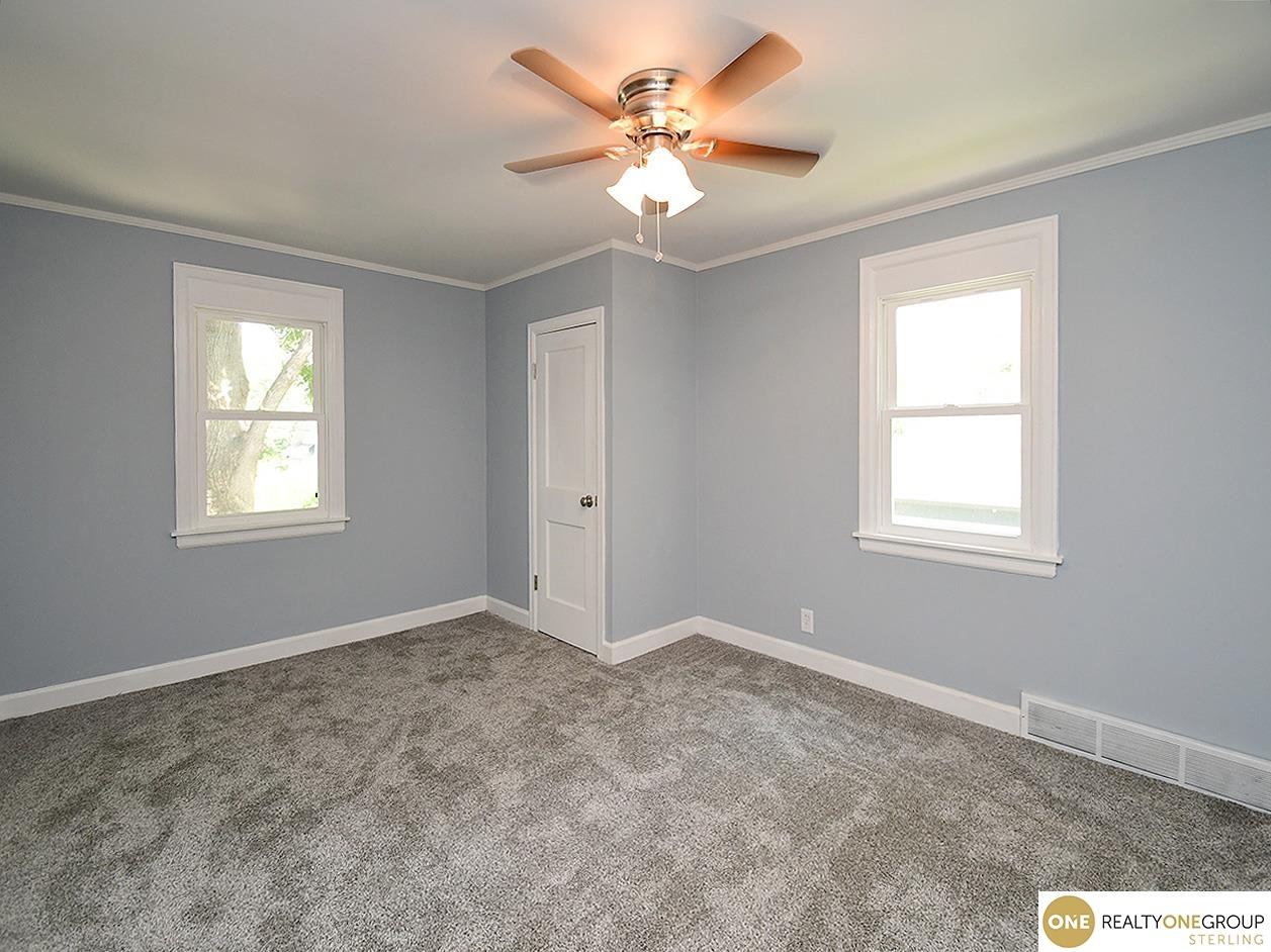 315 S Gates Street, Oakland, Iowa image 21