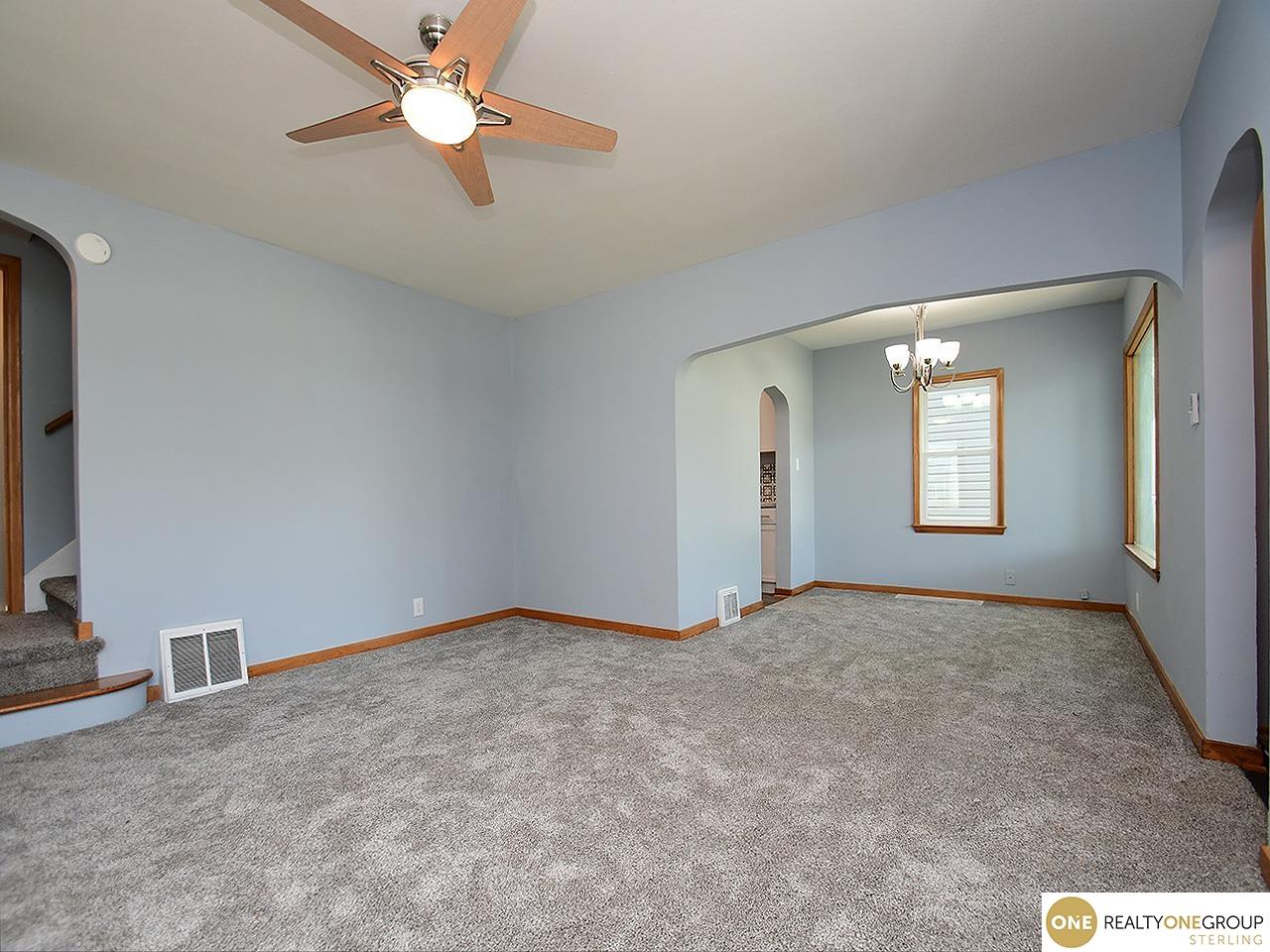 315 S Gates Street, Oakland, Iowa image 5