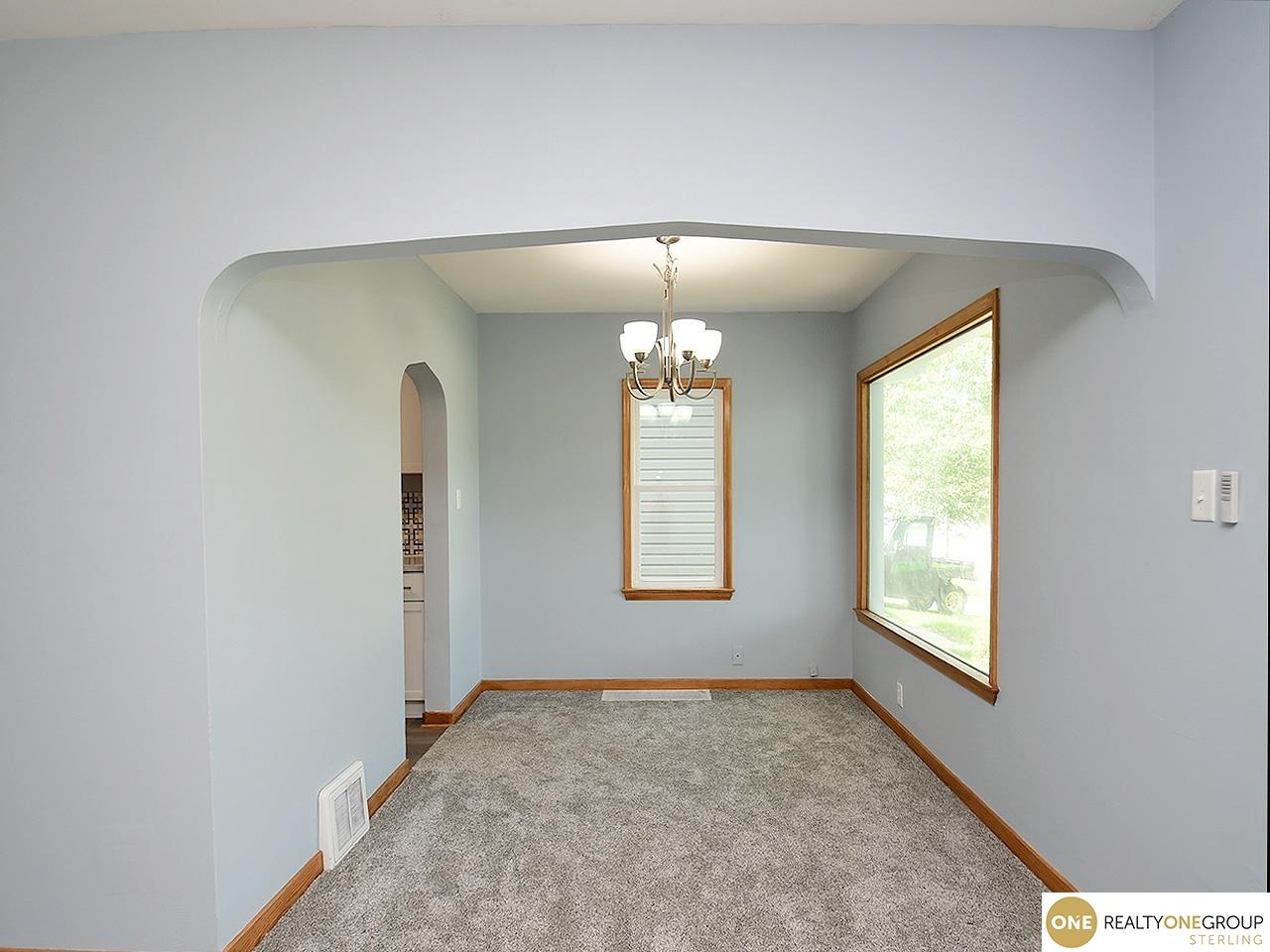 315 S Gates Street, Oakland, Iowa image 6
