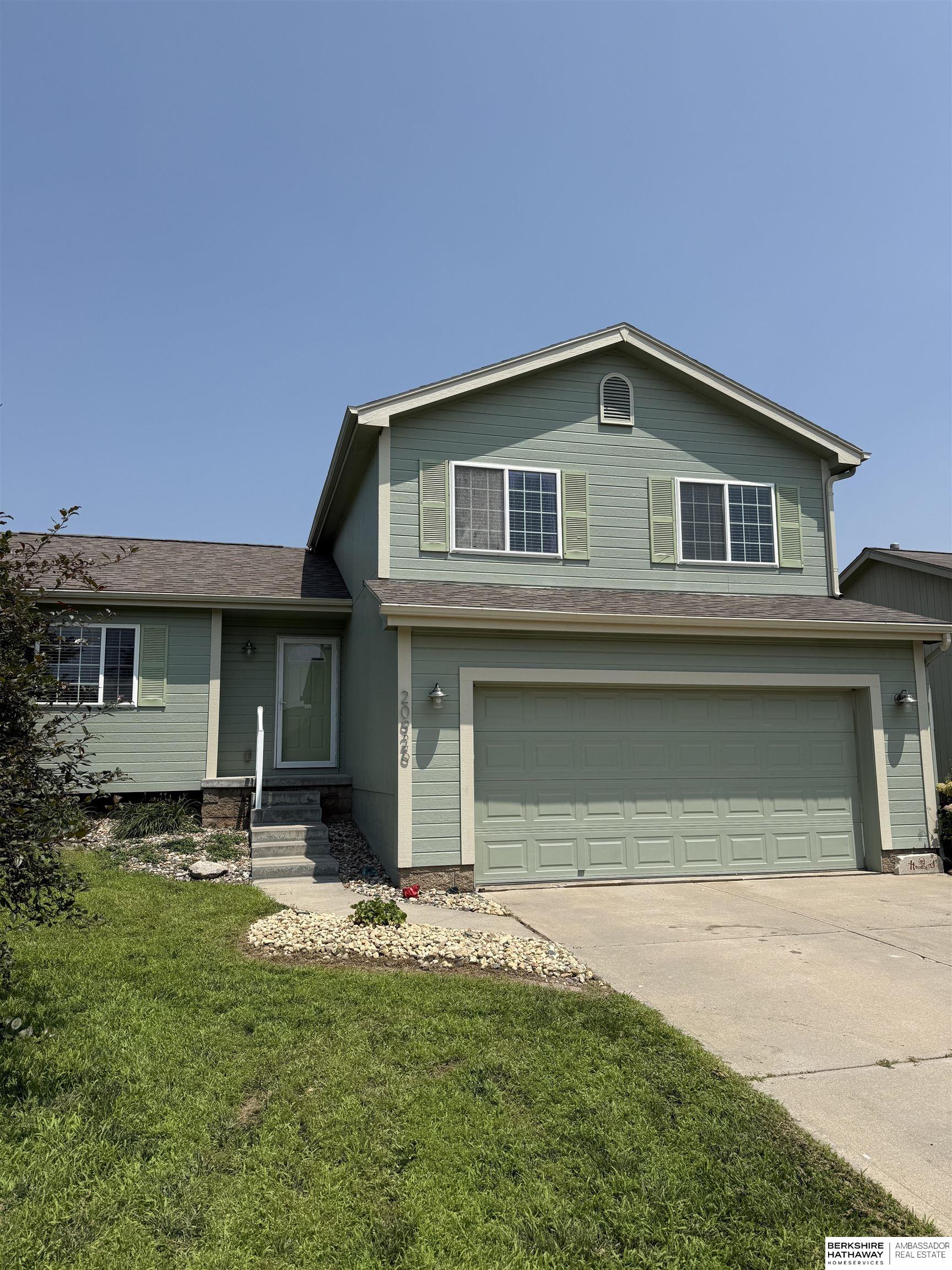 20926 Oak Street, Gretna, Nebraska image 2