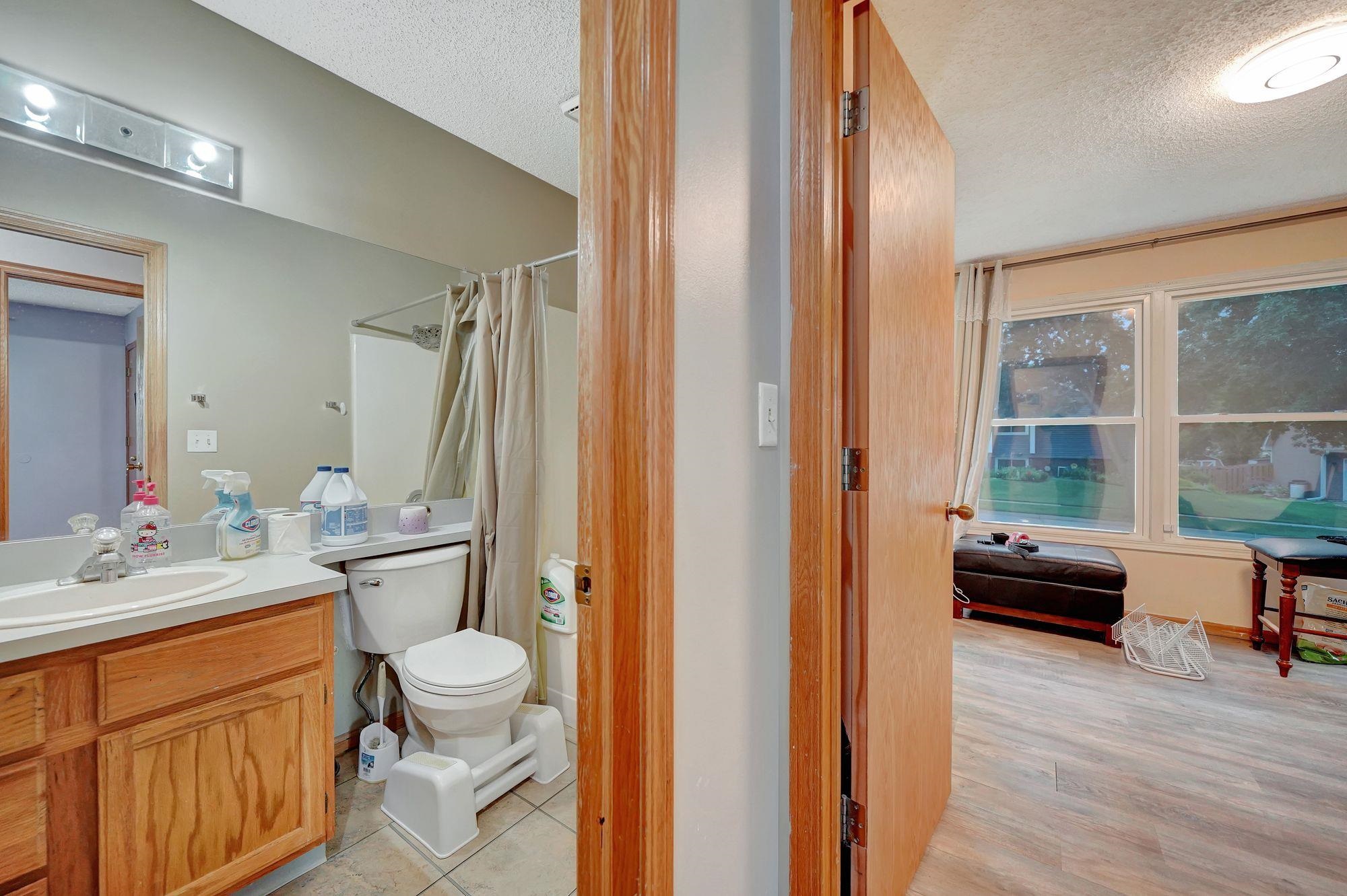 6433 Thunderbird Circle, Lincoln, Nebraska image 23