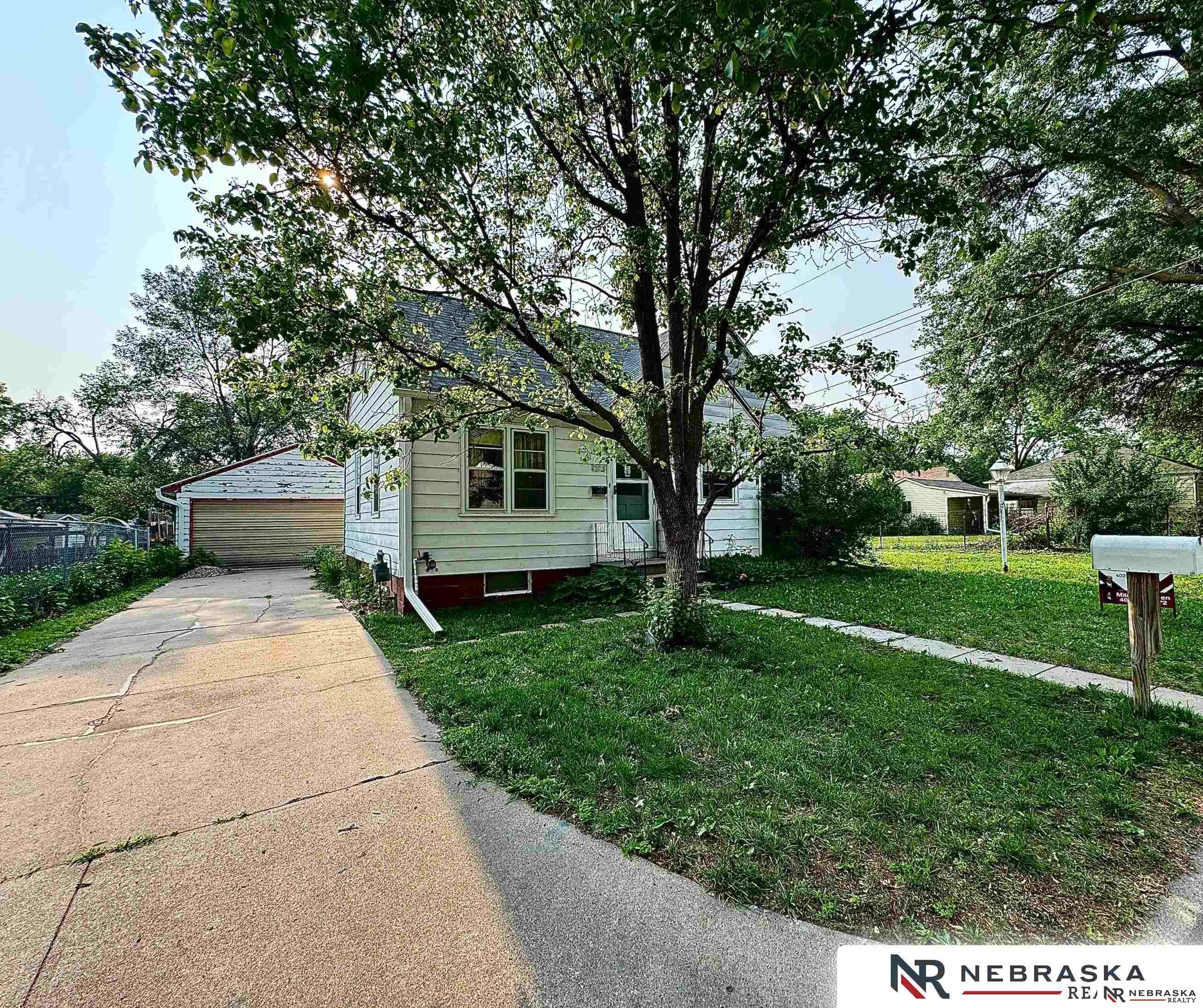 1023 S 42nd Street, Lincoln, Nebraska image 1
