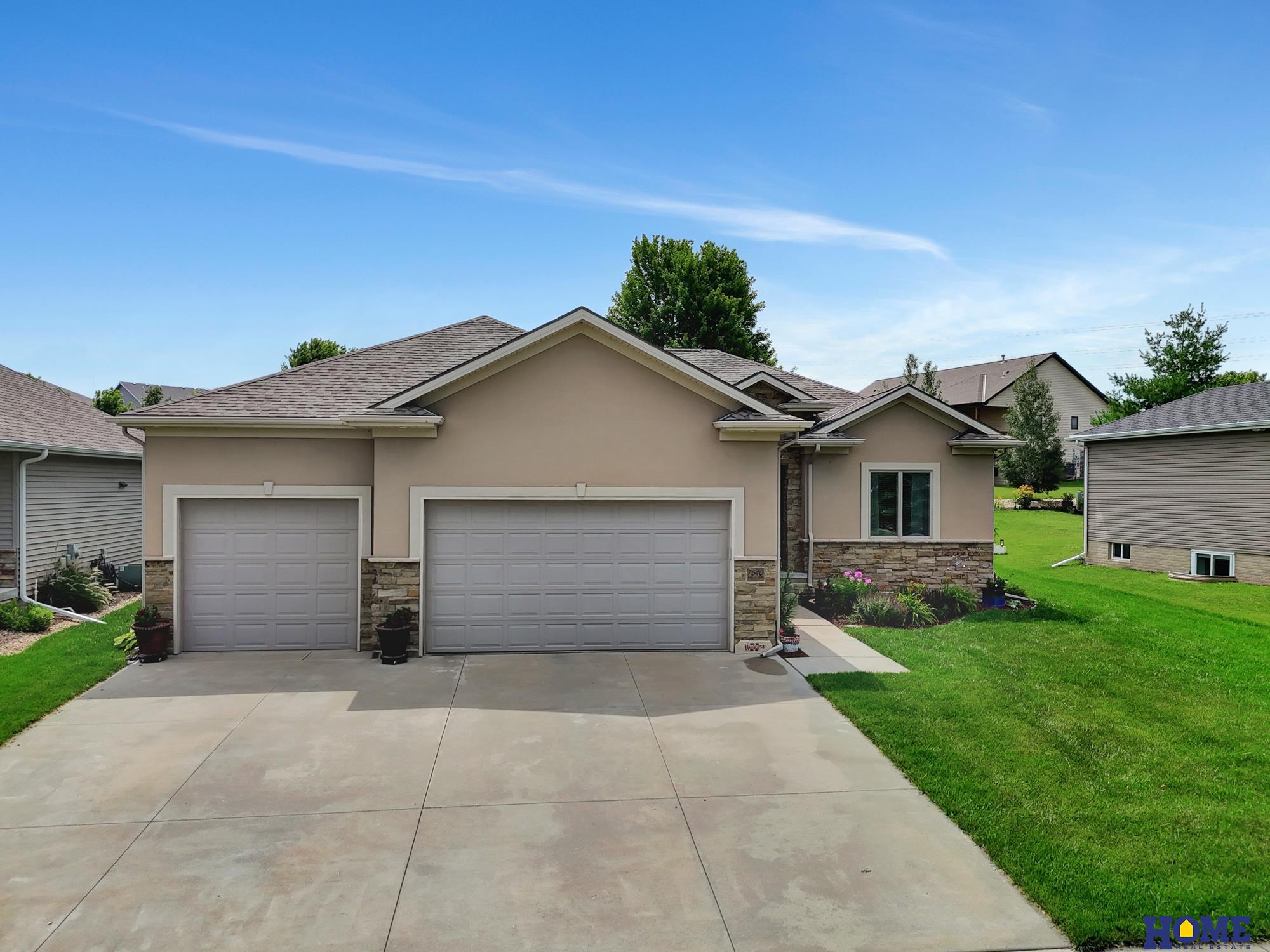 7540 Exbury Road, Lincoln, Nebraska image 1