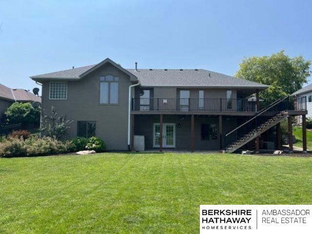 301 Longwood Drive, Papillion, Nebraska image 9