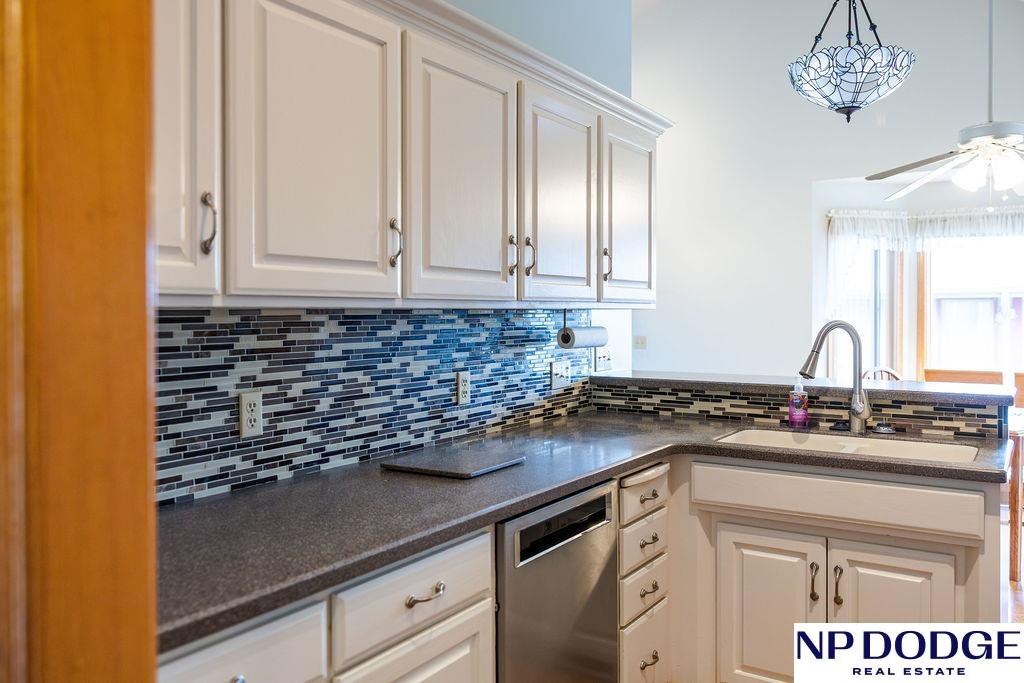 611 Diamond Lane, Papillion, Nebraska image 13