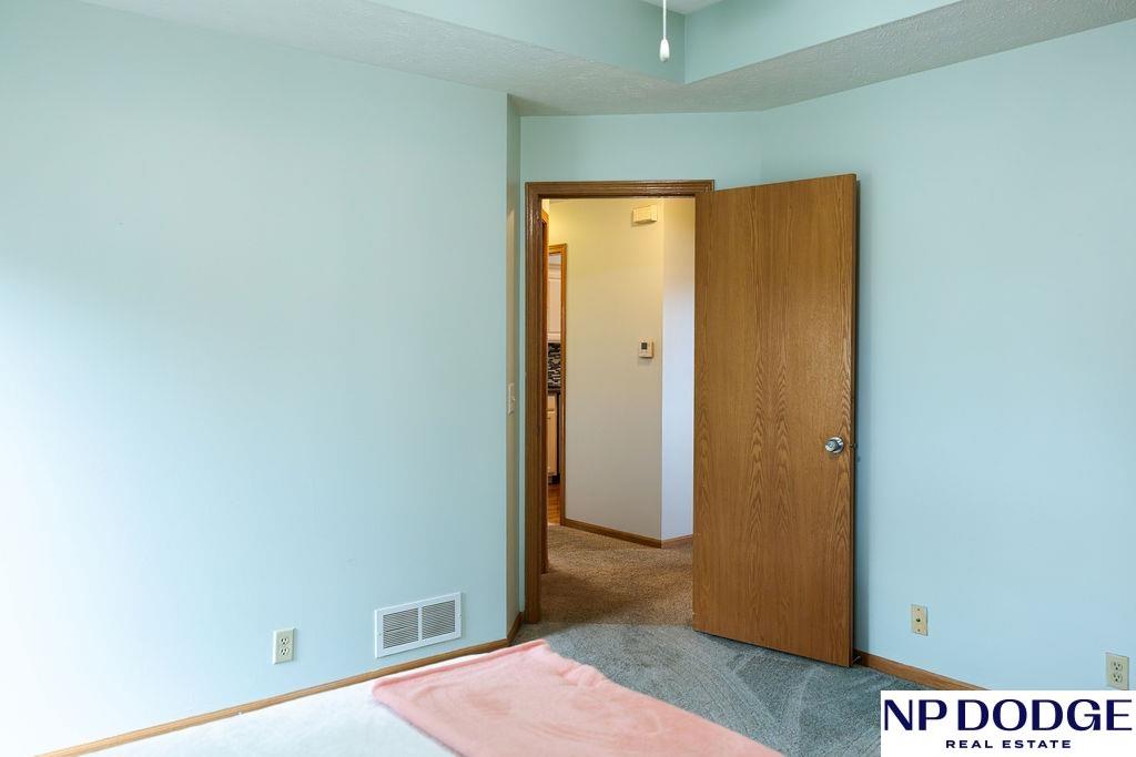 611 Diamond Lane, Papillion, Nebraska image 24