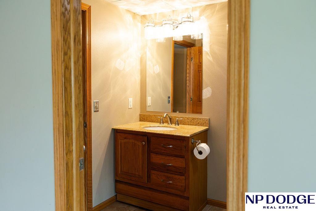 611 Diamond Lane, Papillion, Nebraska image 48