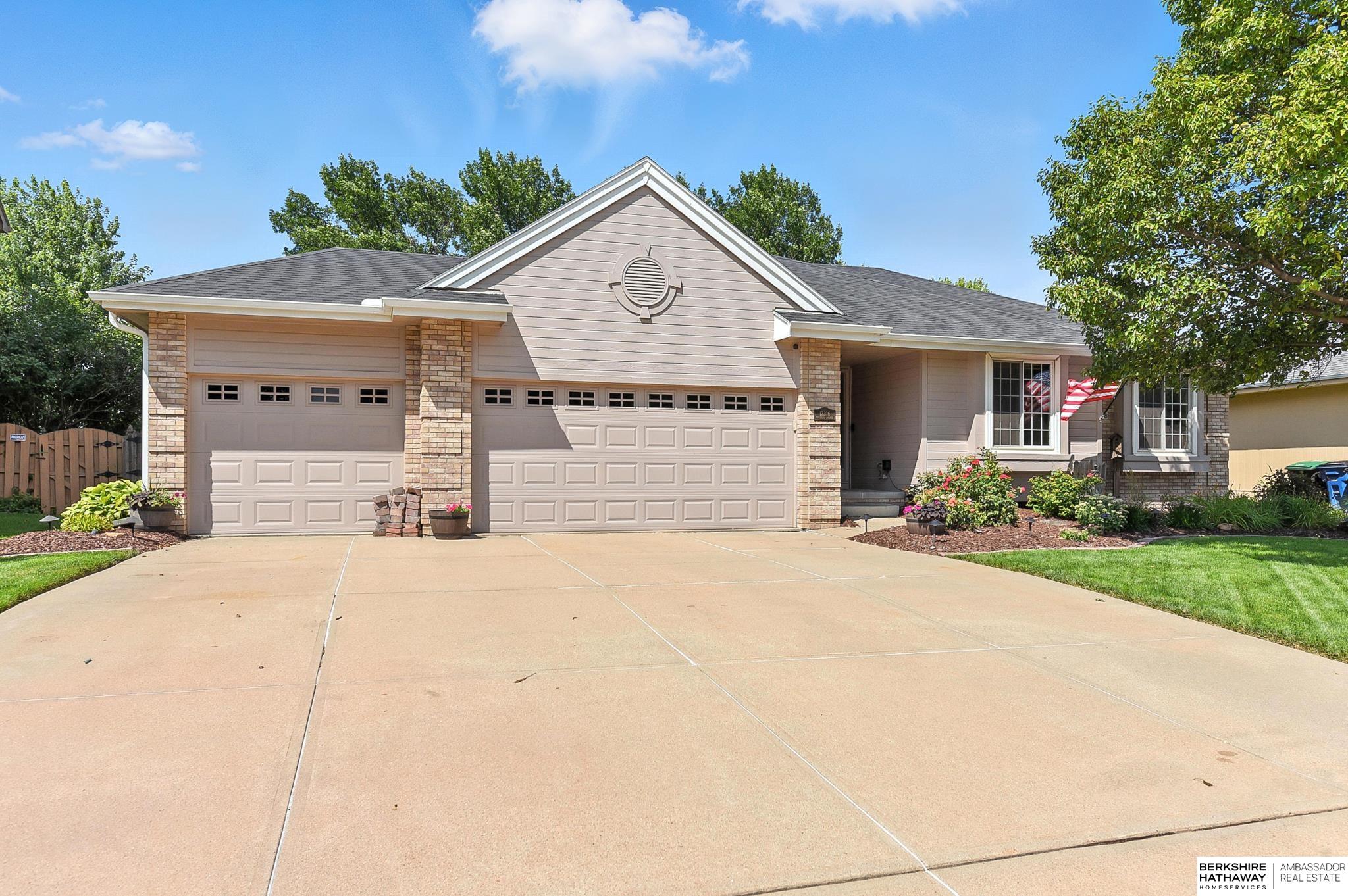 17316 Orchard Avenue, Omaha