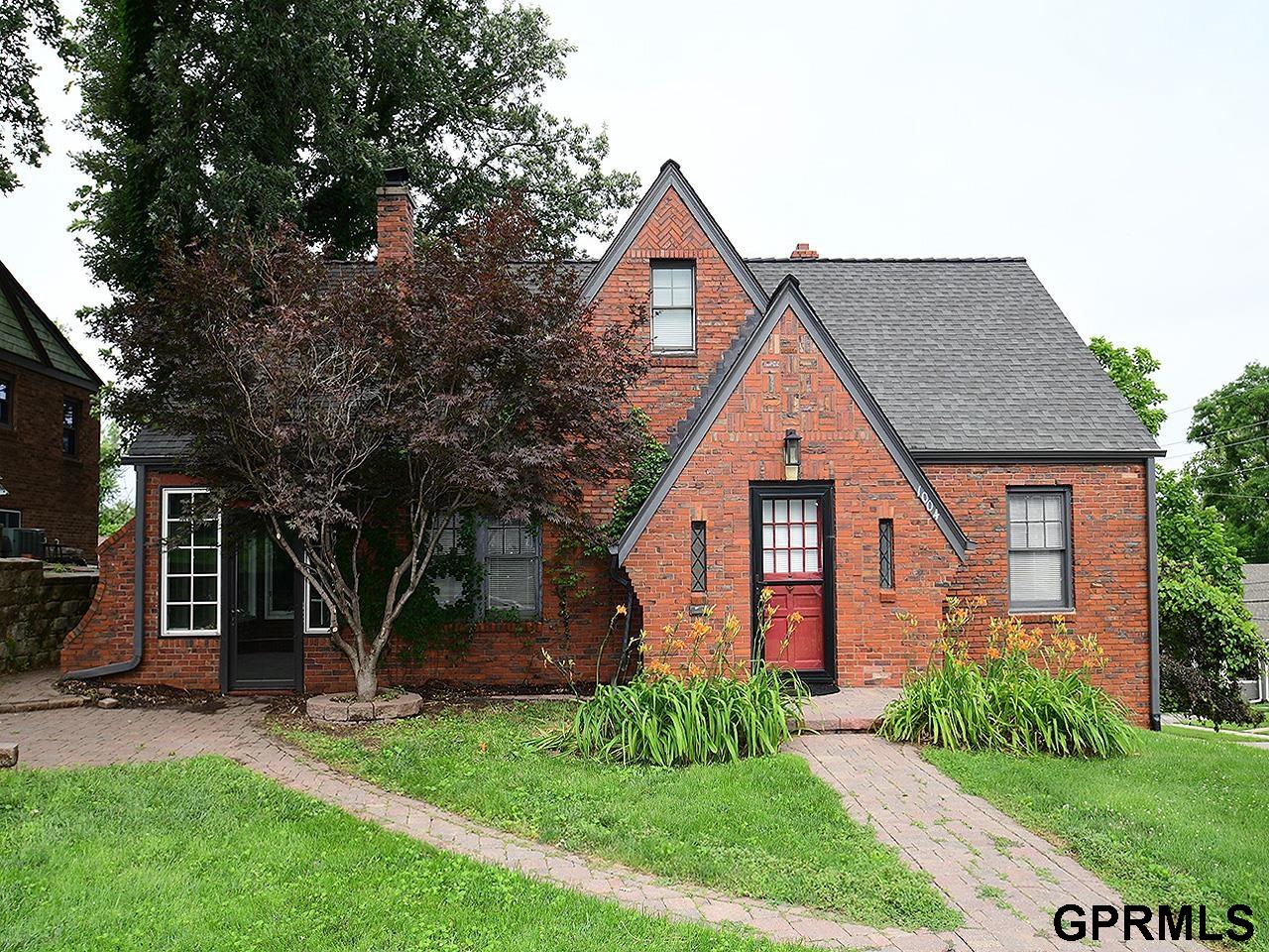 1004 S 38 Street, Omaha, Nebraska image 1