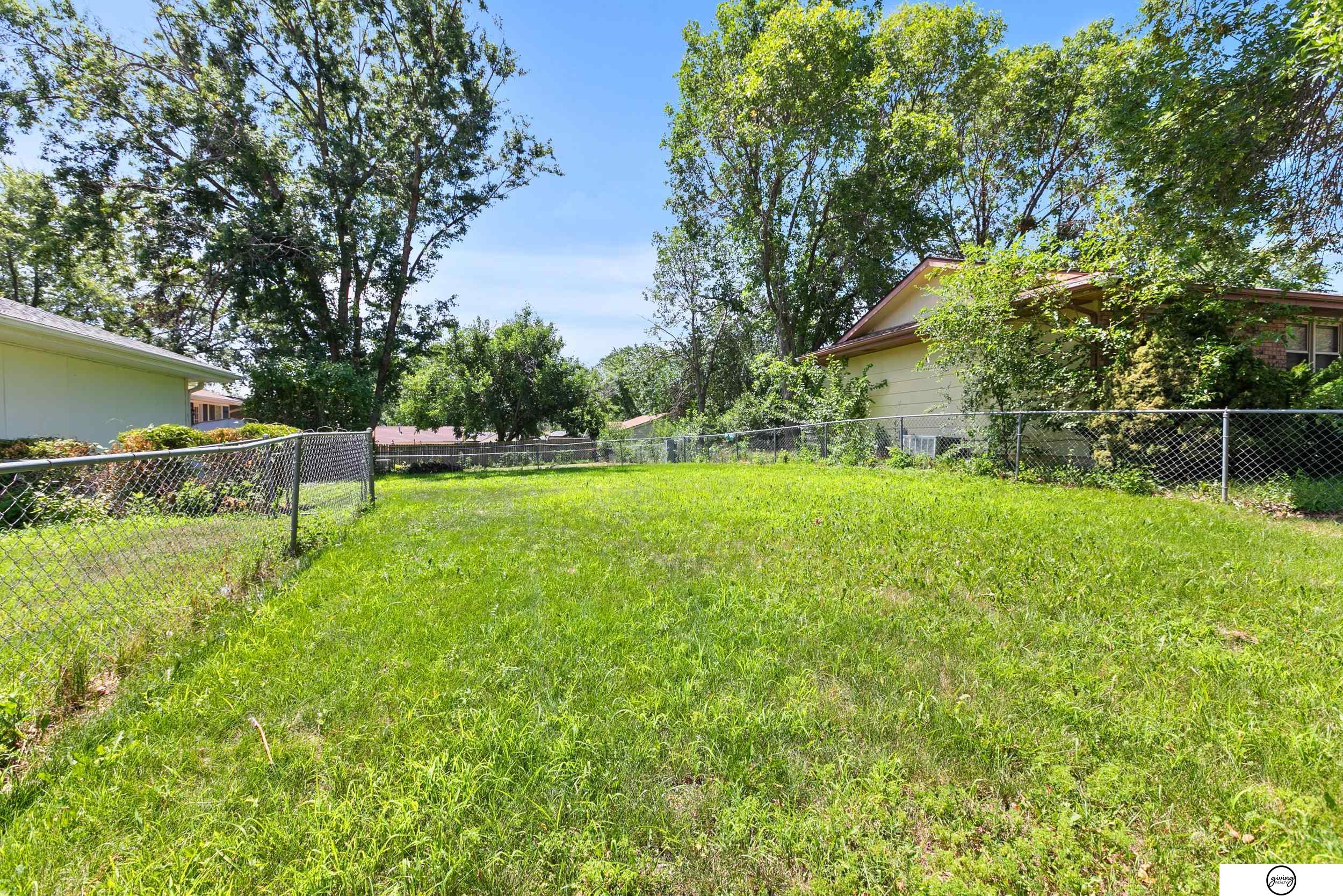1951 Montclair Drive, Lincoln, Nebraska image 27