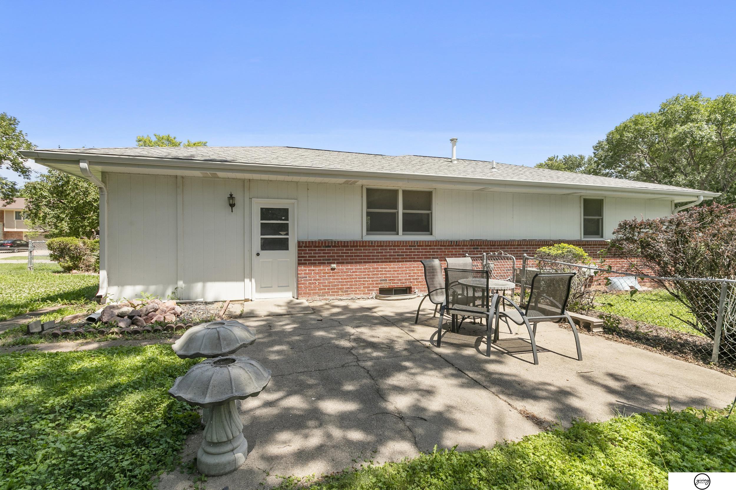 1951 Montclair Drive, Lincoln, Nebraska image 30