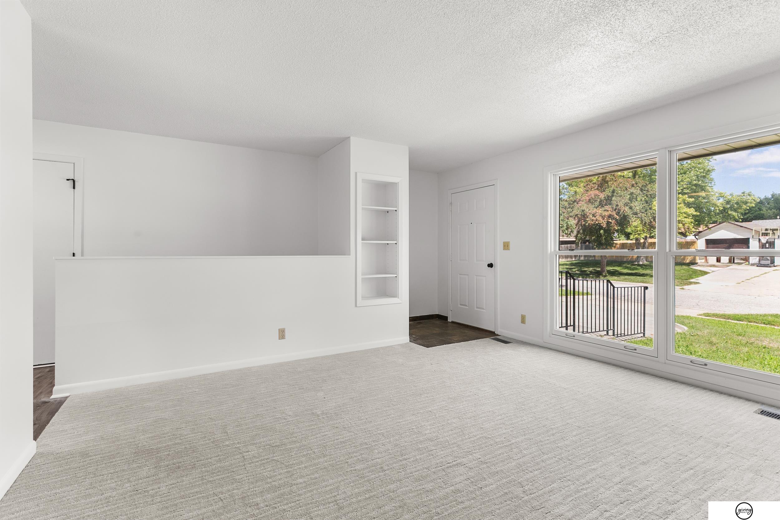 1951 Montclair Drive, Lincoln, Nebraska image 4