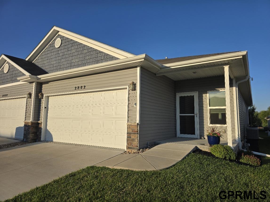 2862 Wagon Drive, Lincoln, Nebraska image 1