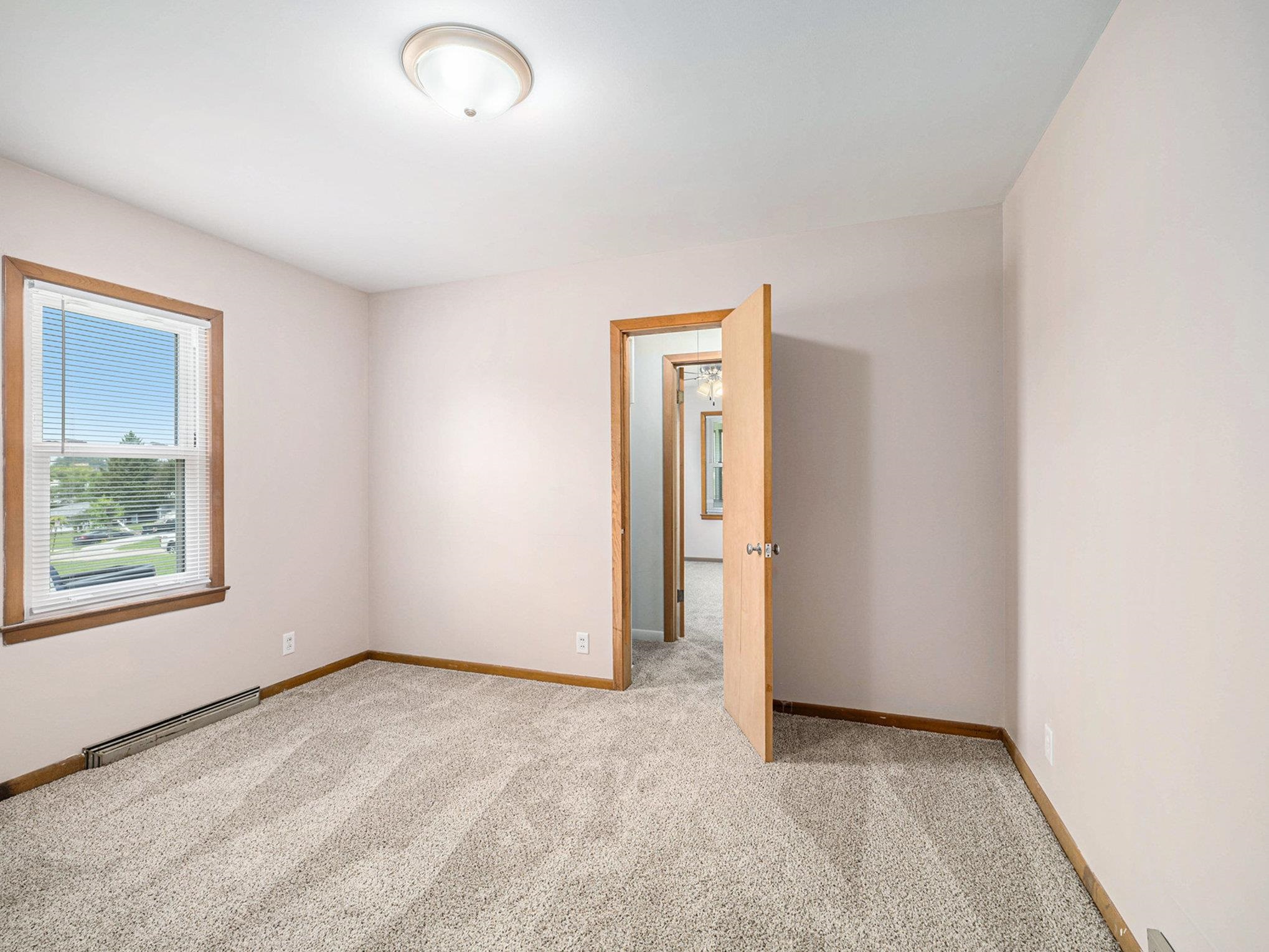 4004 S 39th Street, Omaha, Nebraska image 11