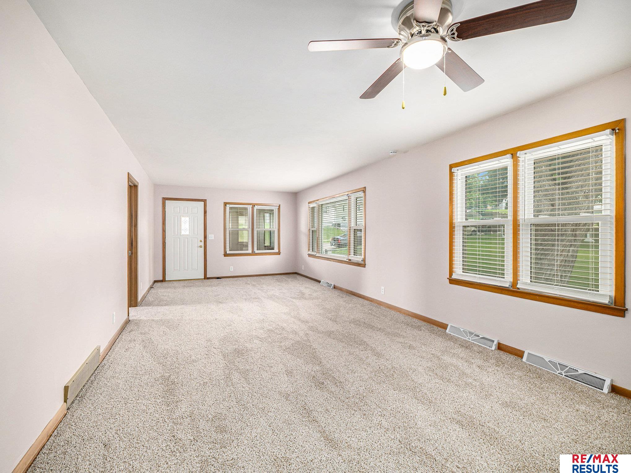 4004 S 39th Street, Omaha, Nebraska image 5
