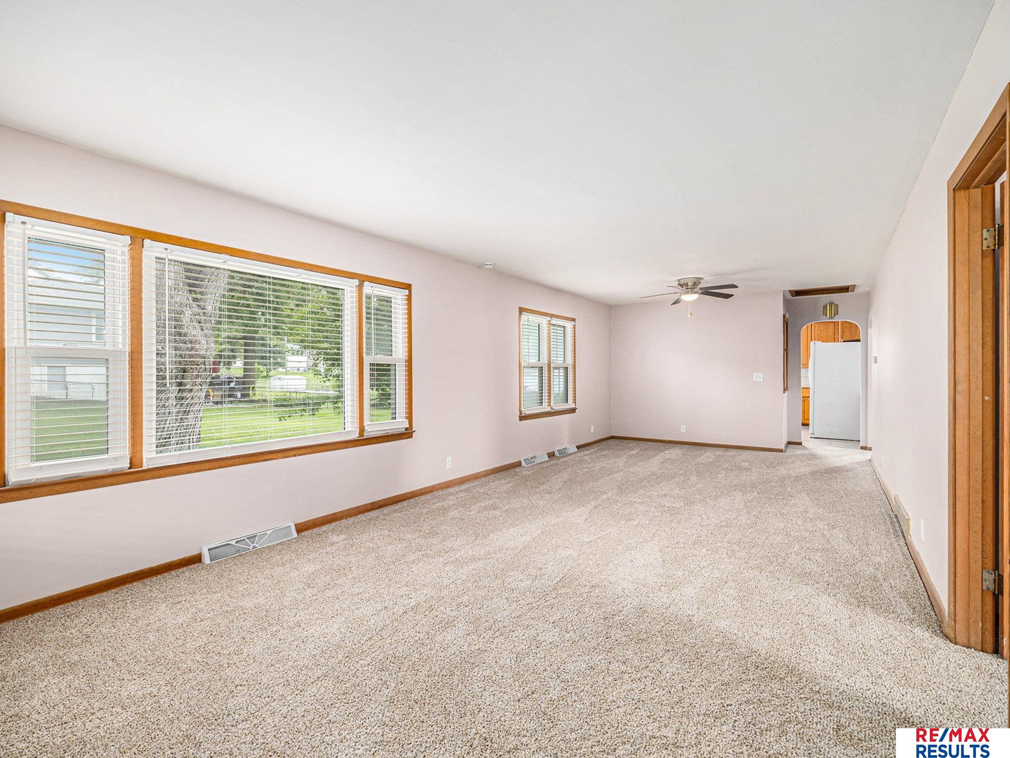 4004 S 39th Street, Omaha, Nebraska image 6