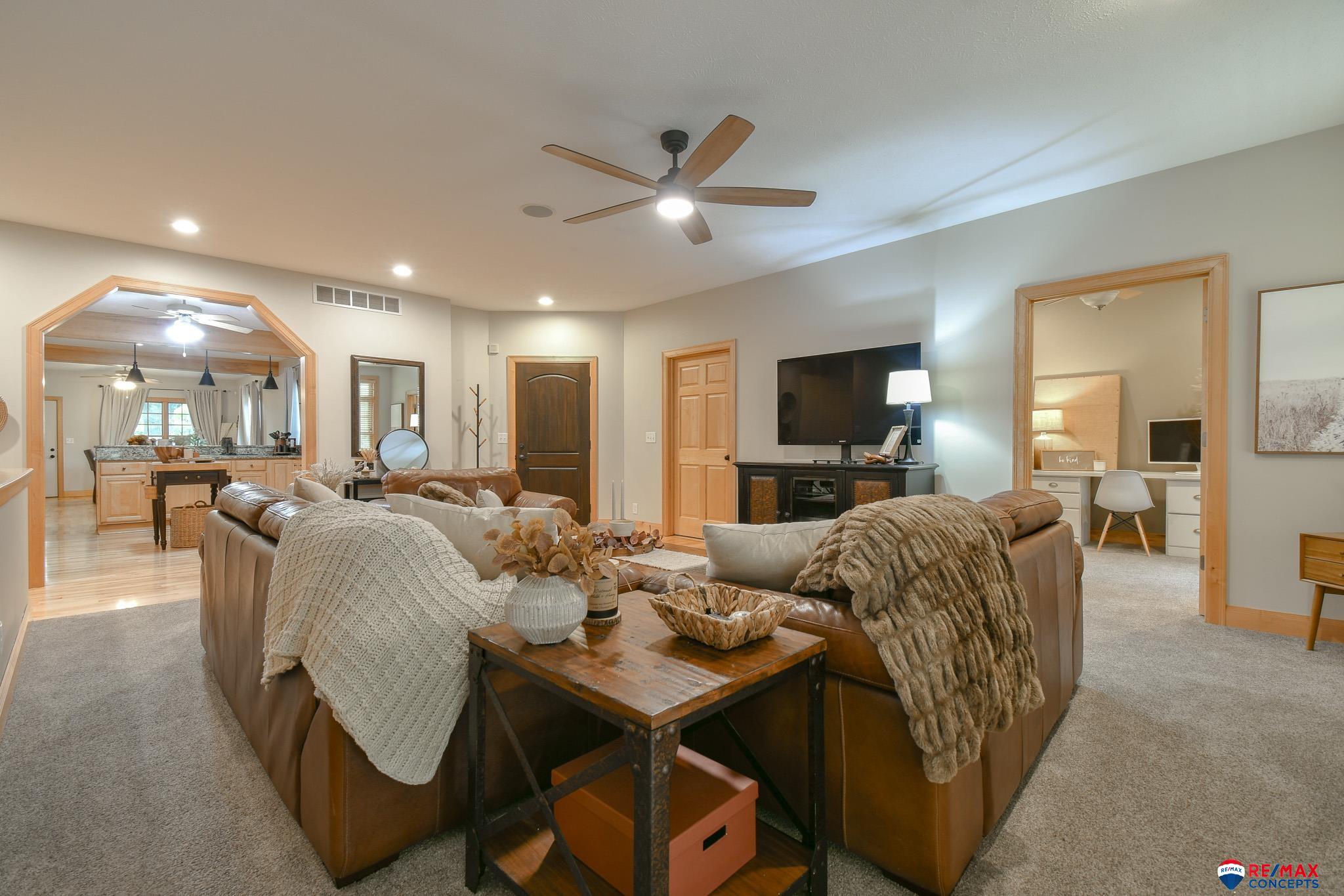 5901 SW 12th Street, Lincoln, Nebraska image 6
