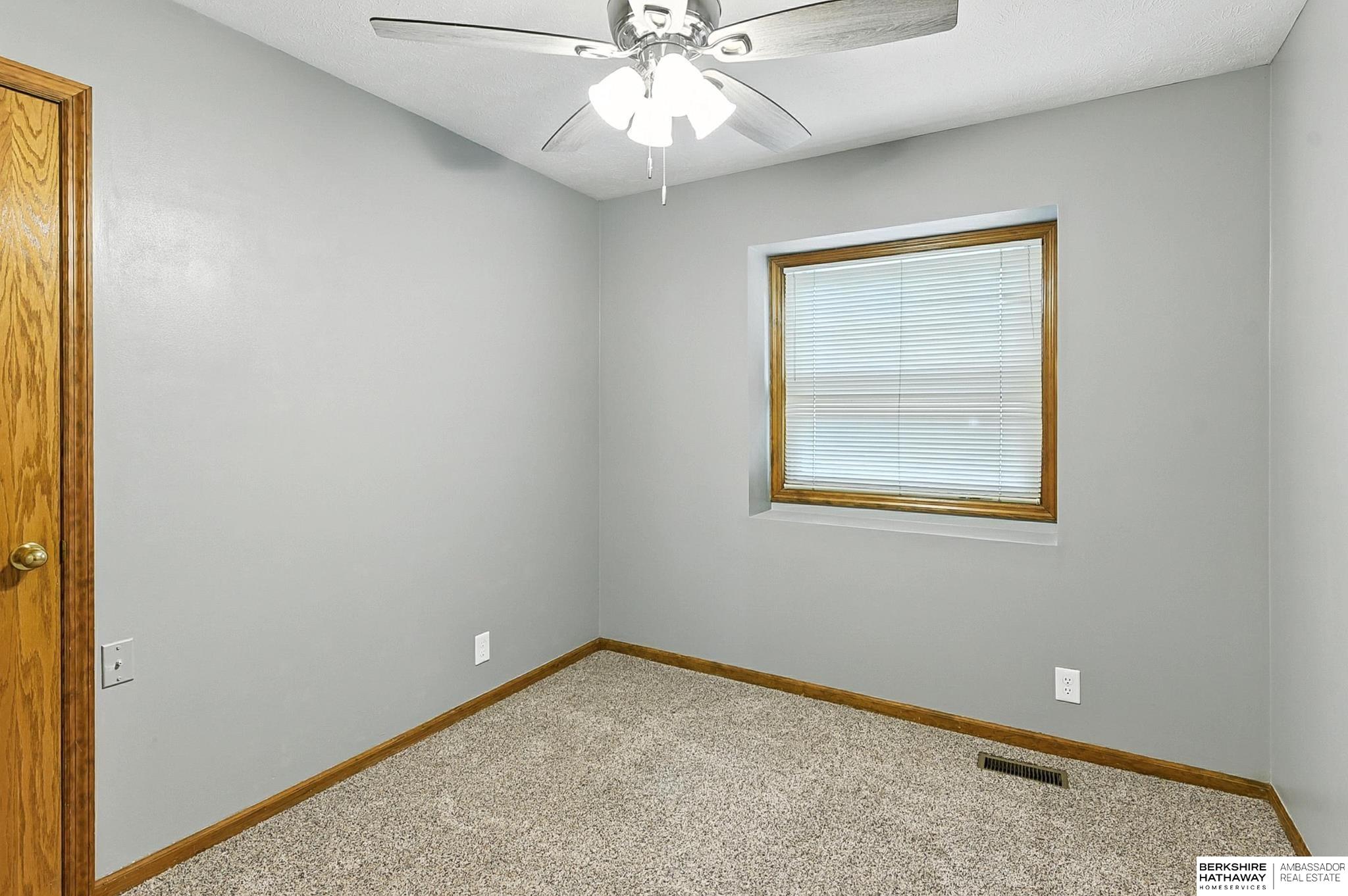 15421 Garfield Street, Omaha, Nebraska image 17
