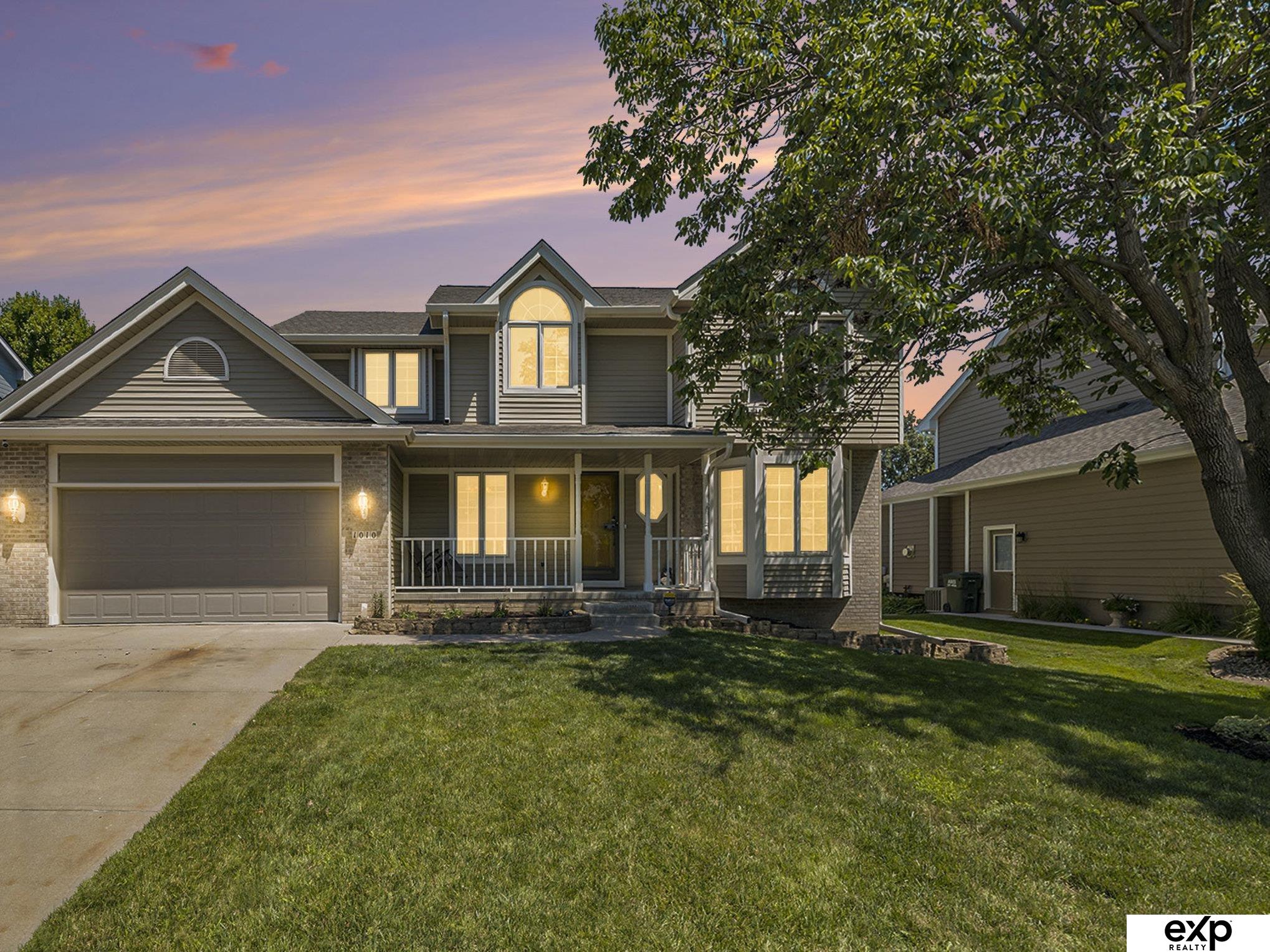 1010 Hogan Drive, Papillion, Nebraska image 1