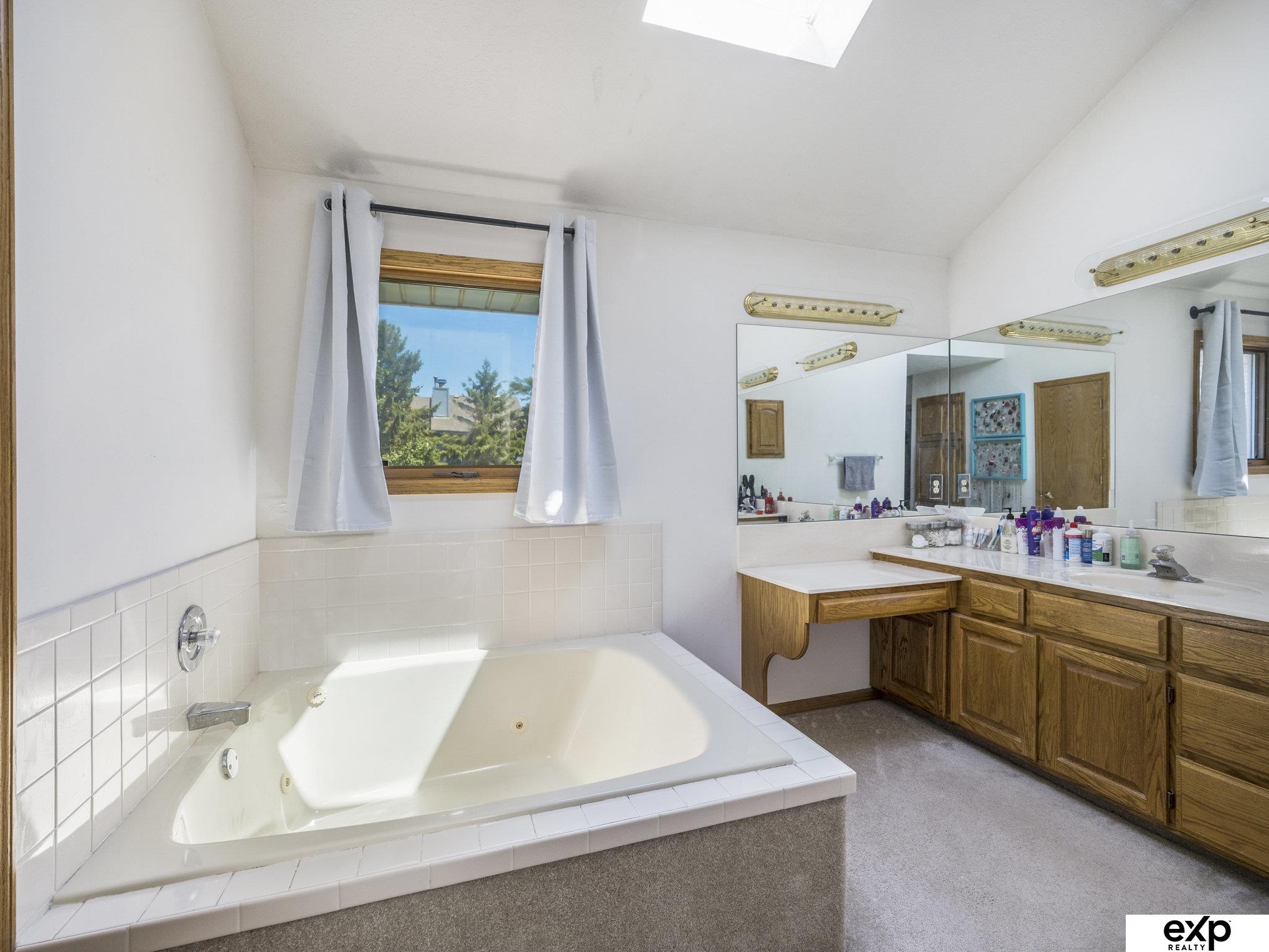 1010 Hogan Drive, Papillion, Nebraska image 16