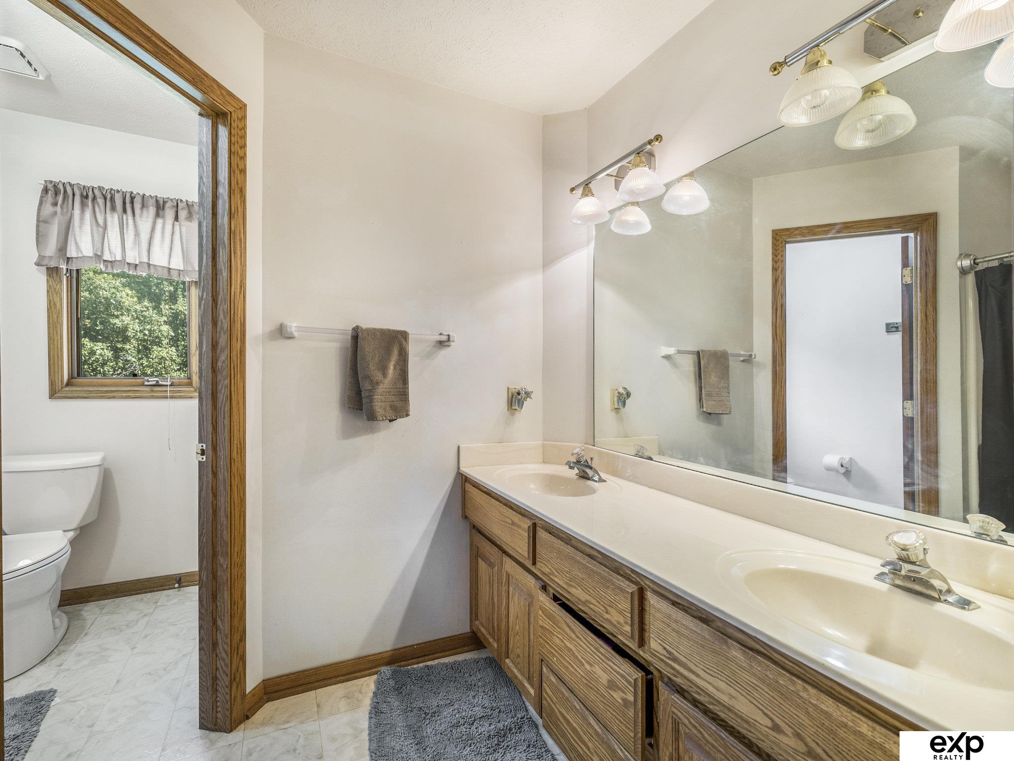 1010 Hogan Drive, Papillion, Nebraska image 23