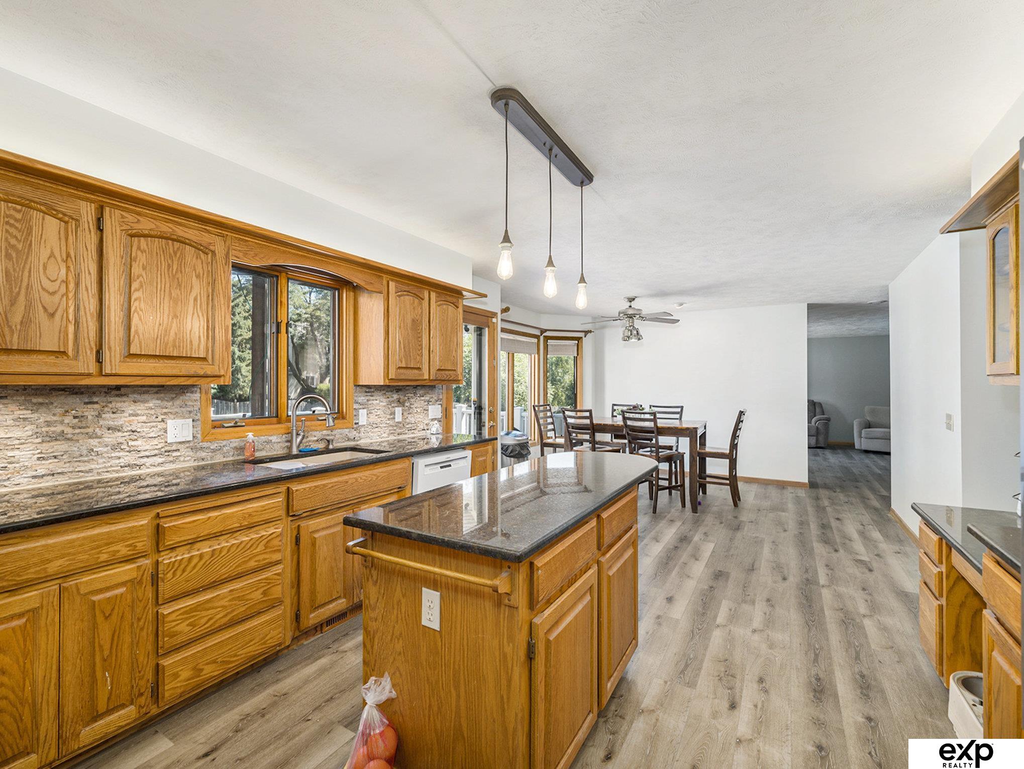 1010 Hogan Drive, Papillion, Nebraska image 8