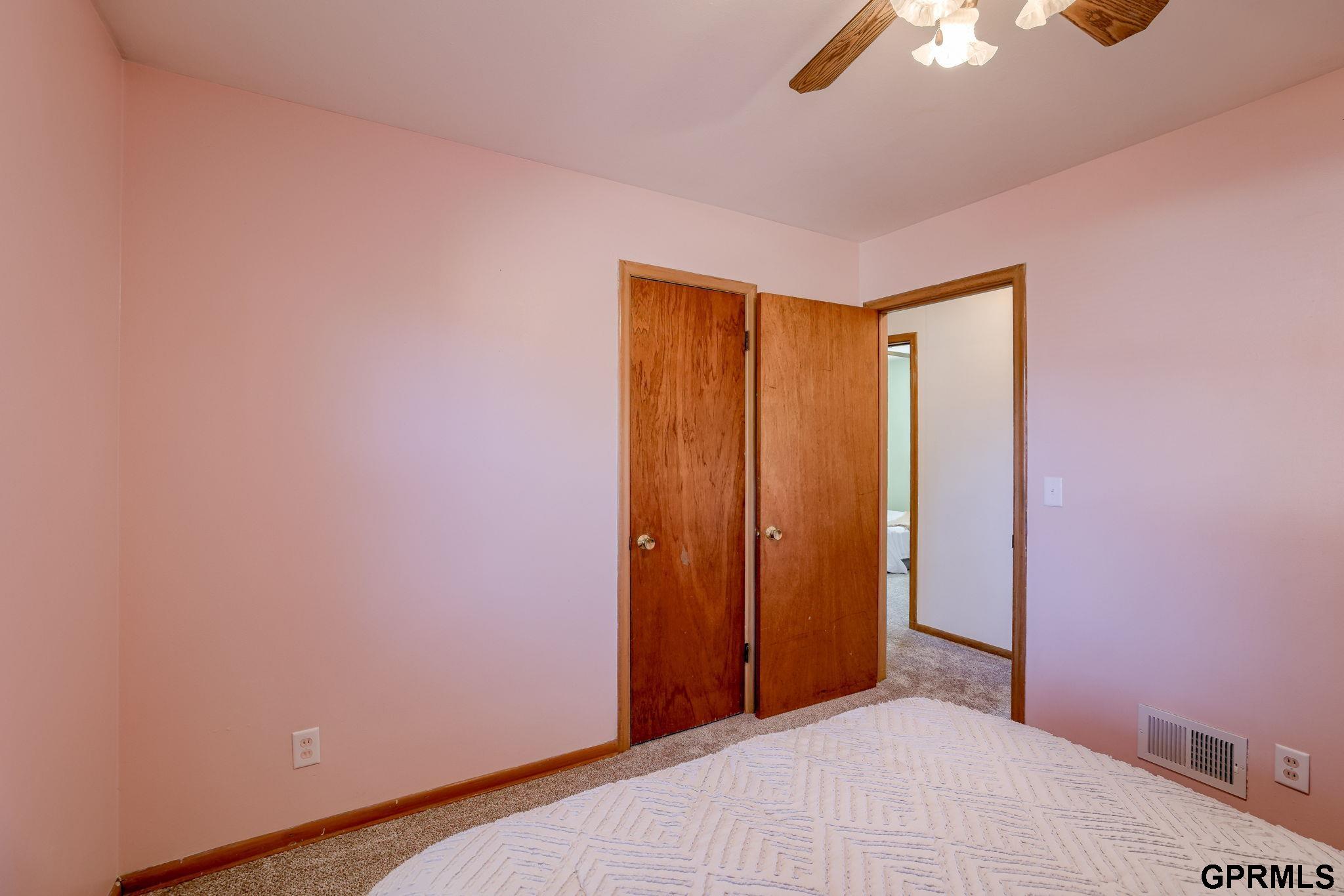 4883 S 50 Avenue, Omaha, Nebraska image 17