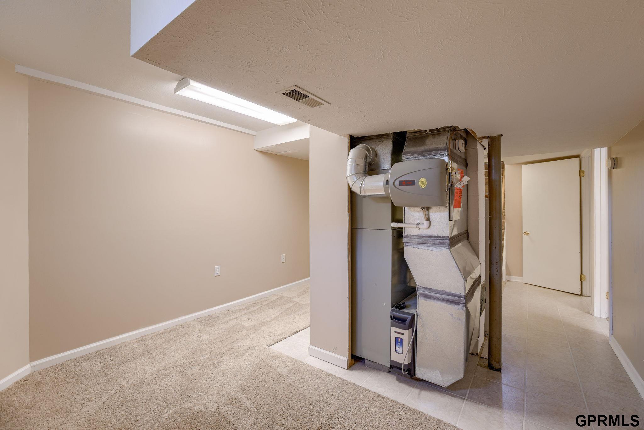 4883 S 50 Avenue, Omaha, Nebraska image 22