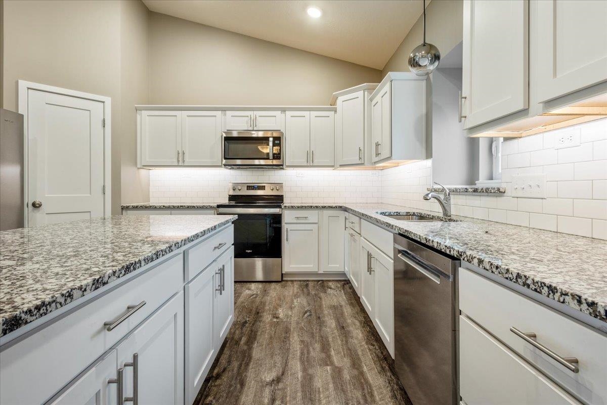 9767 Napa Ridge Drive, Lincoln, Nebraska image 11