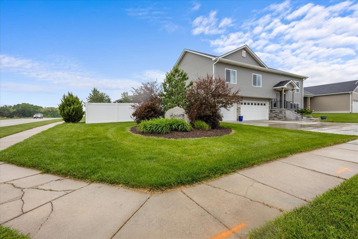 9767 Napa Ridge Drive, Lincoln, Nebraska image 3
