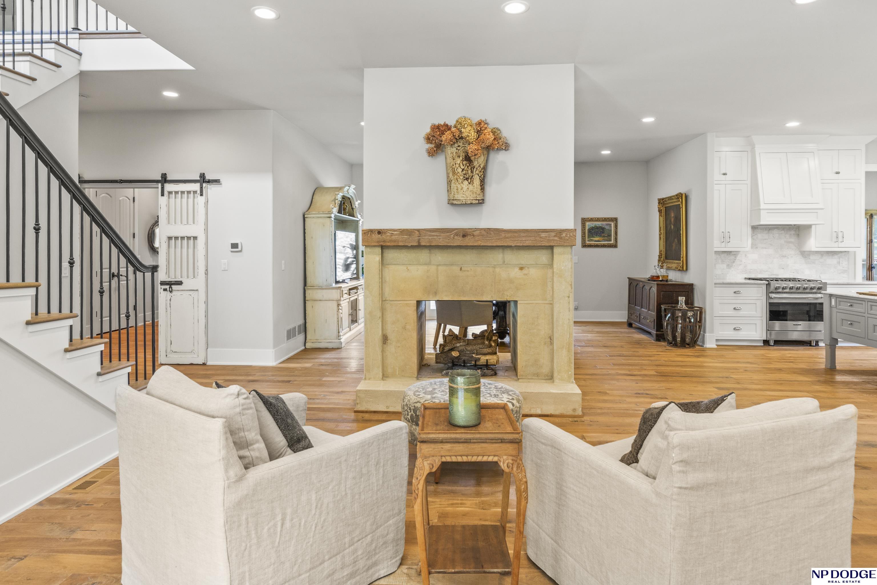 6731 Davenport Street, Omaha, Nebraska image 12