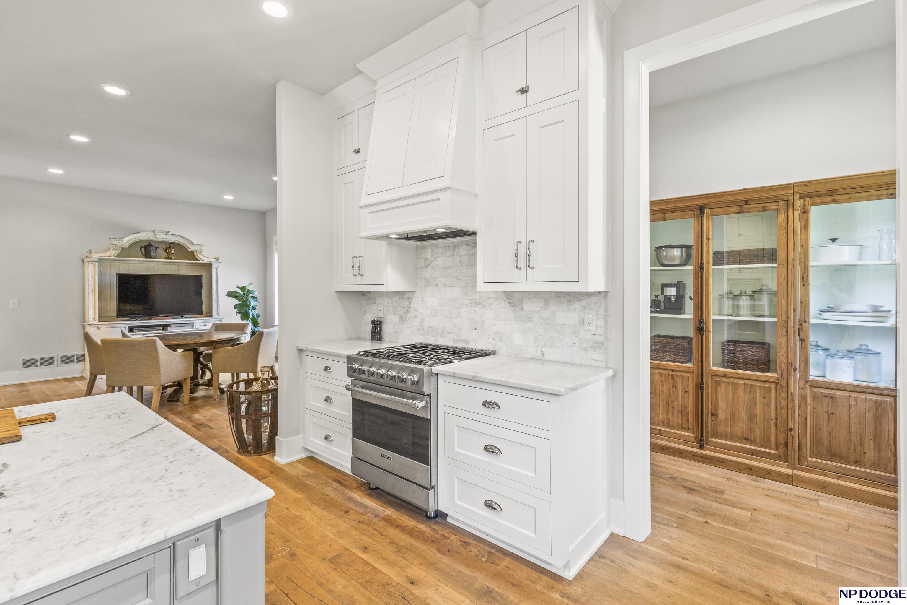 6731 Davenport Street, Omaha, Nebraska image 22
