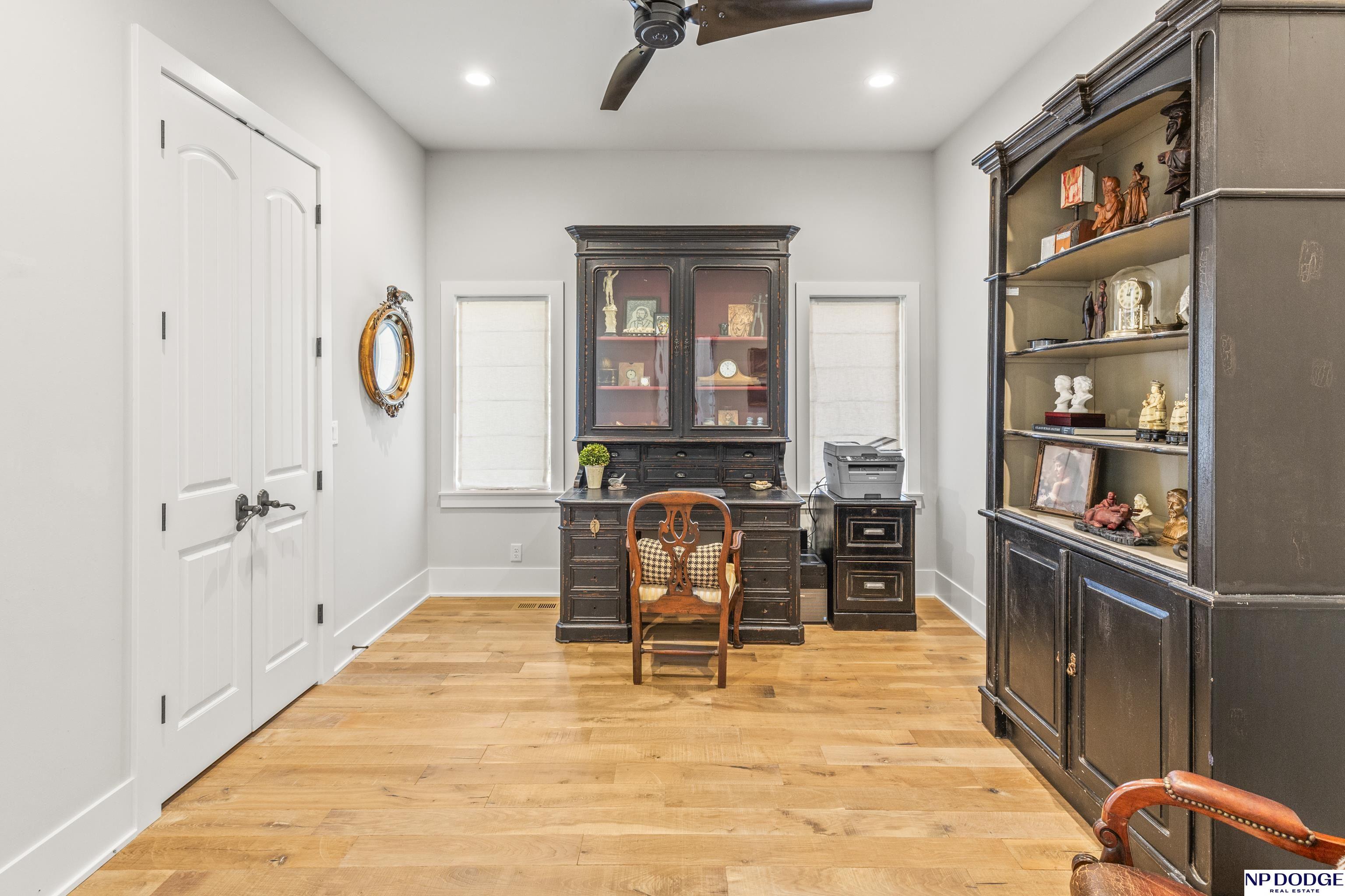 6731 Davenport Street, Omaha, Nebraska image 36