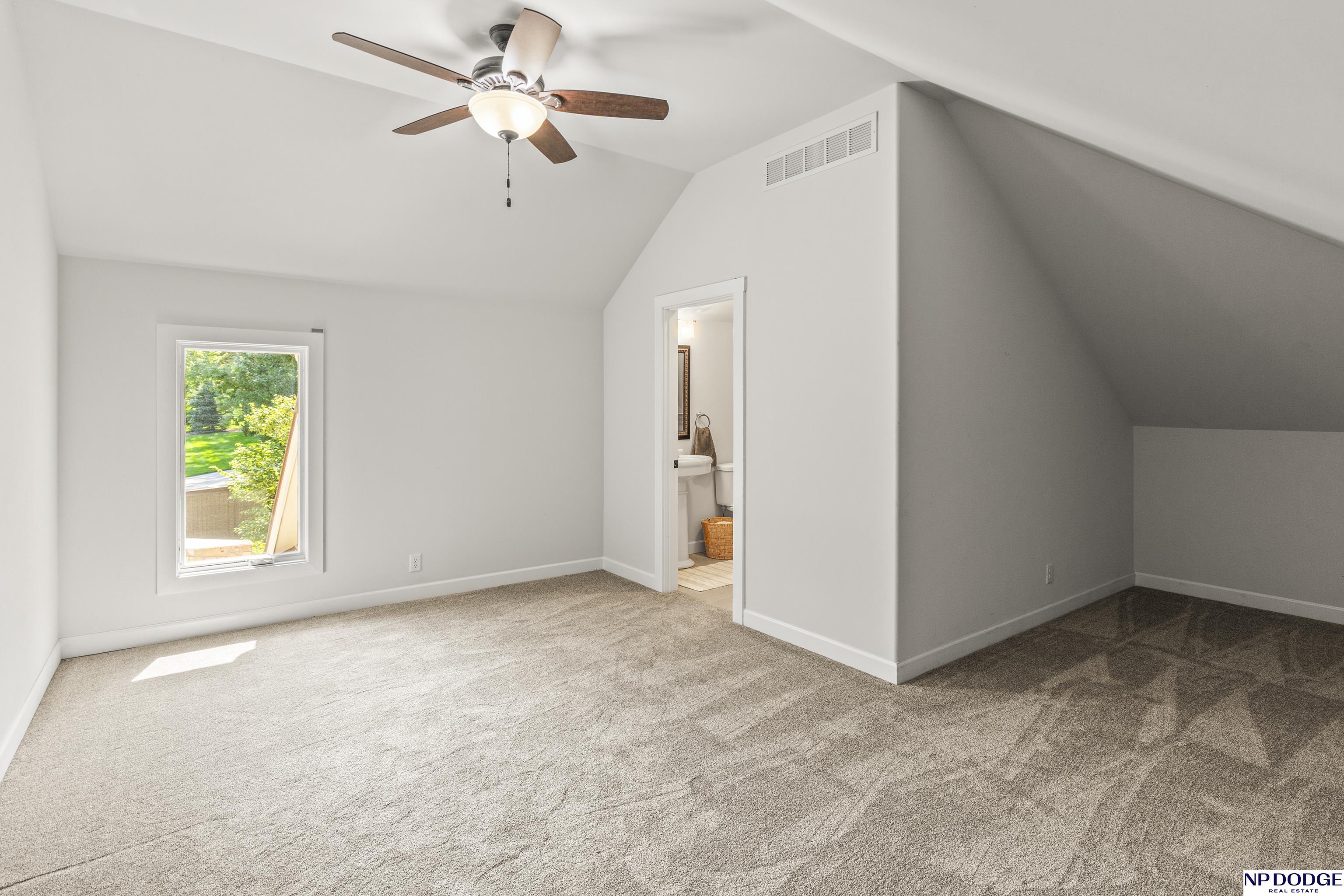 6731 Davenport Street, Omaha, Nebraska image 44