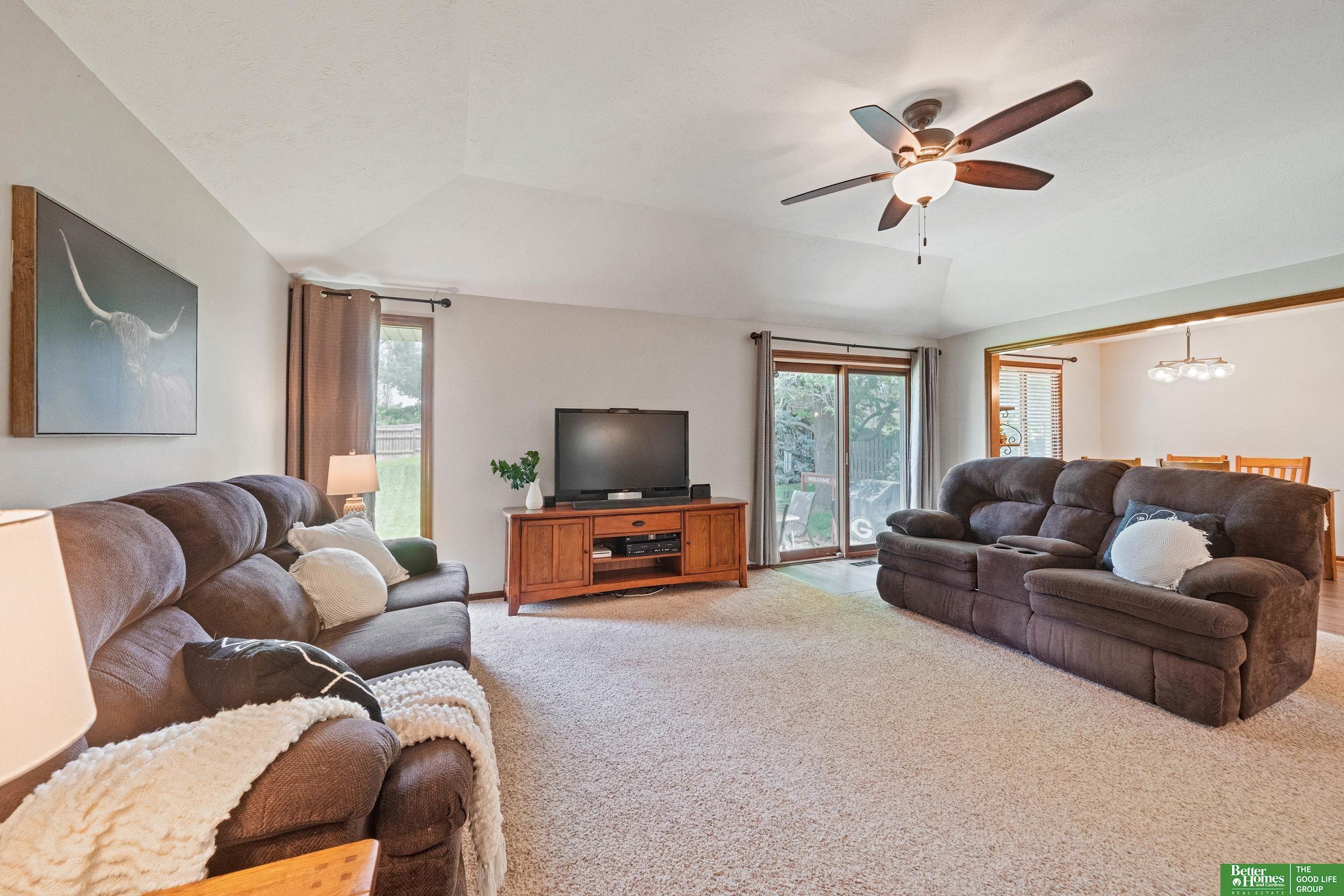 420 Chestnut Street, Springfield, Nebraska image 3