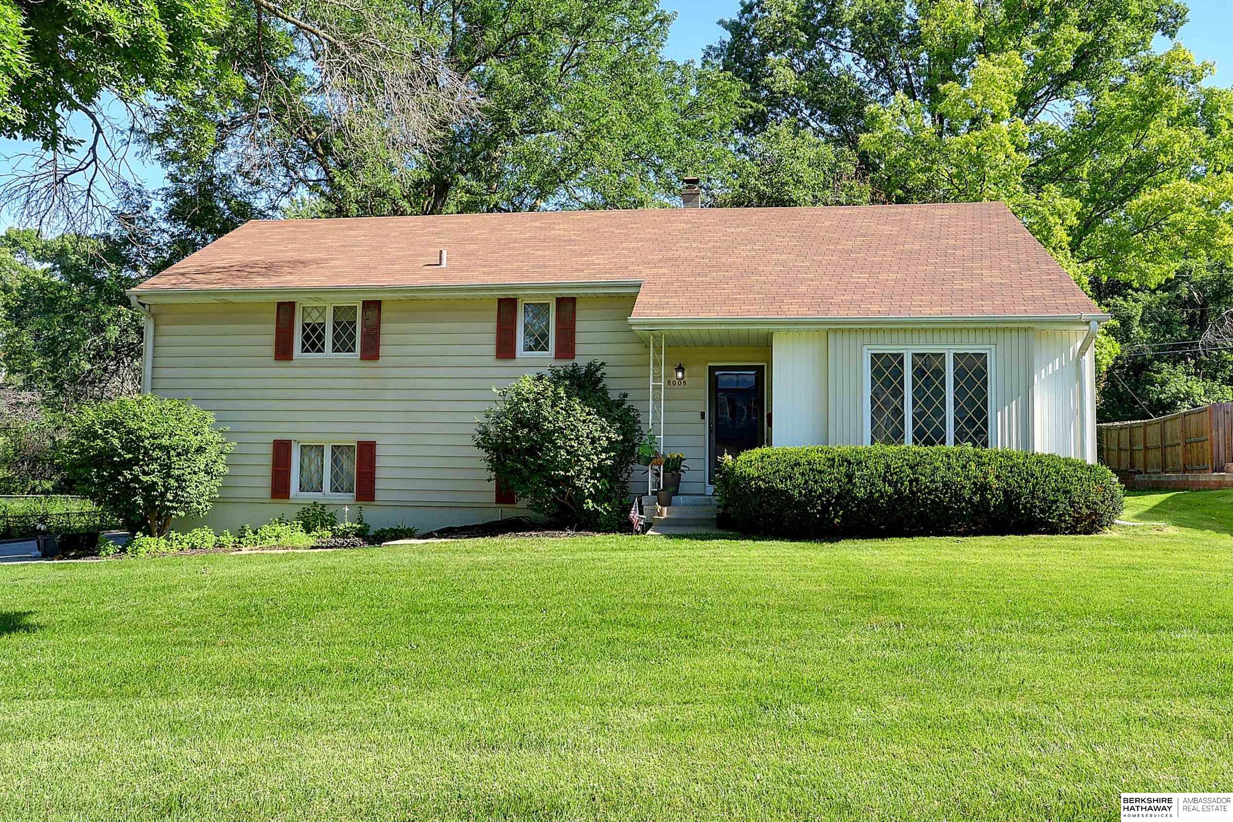 8008 Grand Avenue, Omaha, Nebraska image 1