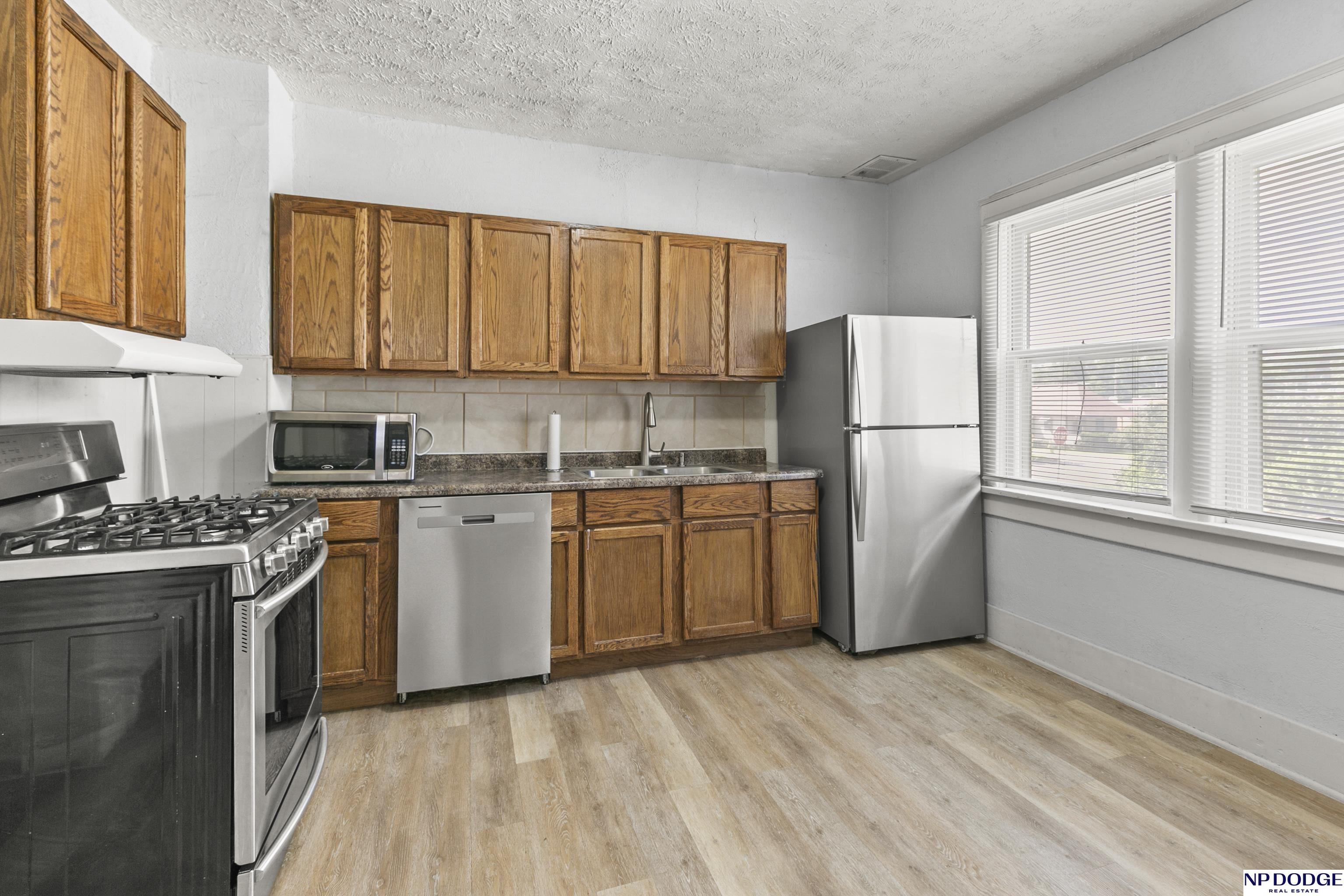 1005 S 48th Street, Omaha, Nebraska image 18
