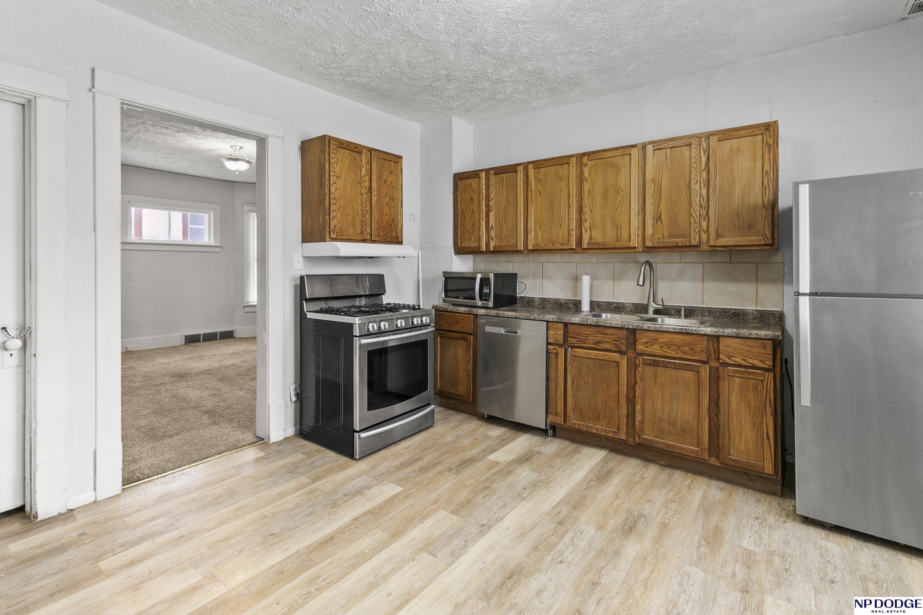 1005 S 48th Street, Omaha, Nebraska image 19