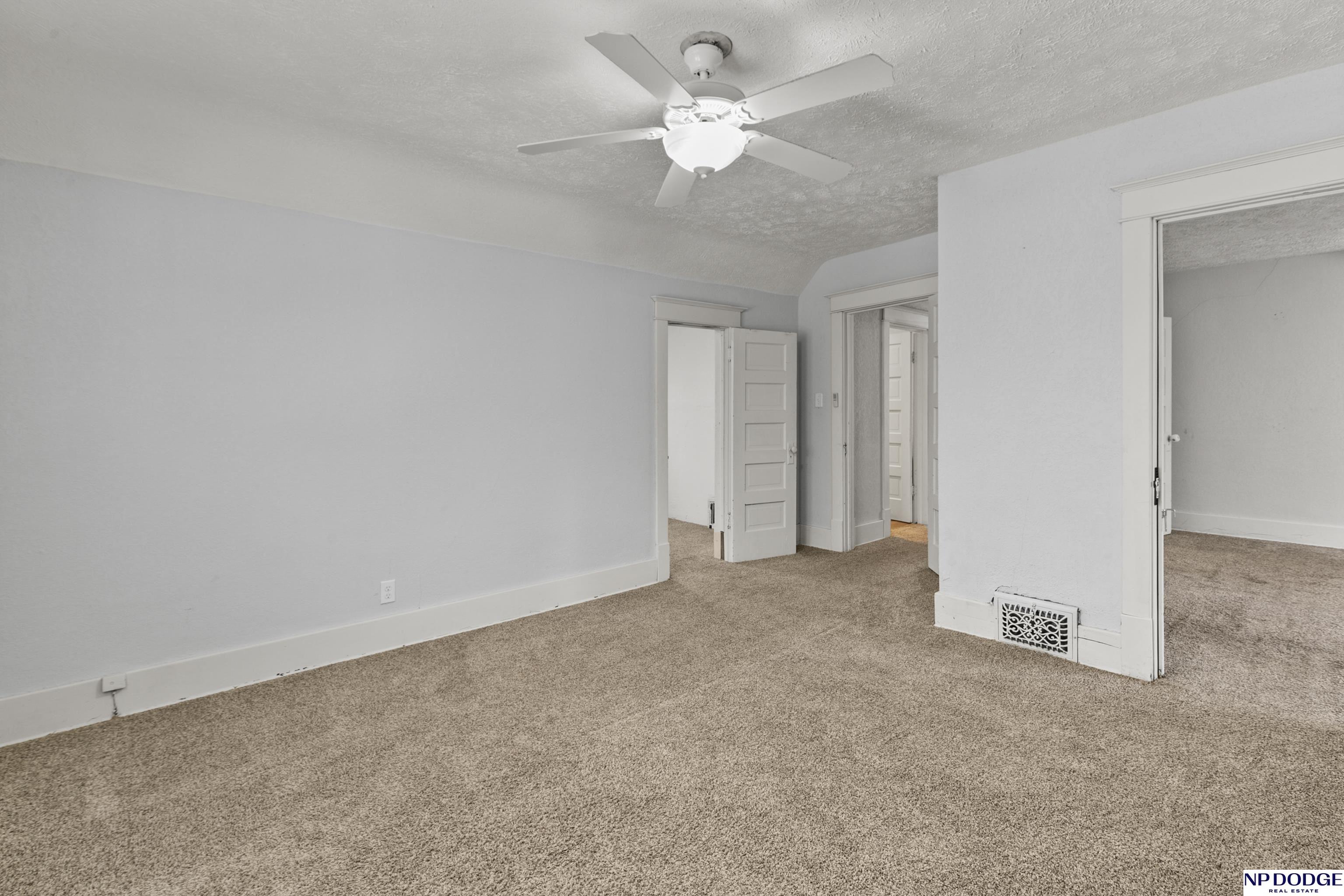 1005 S 48th Street, Omaha, Nebraska image 26