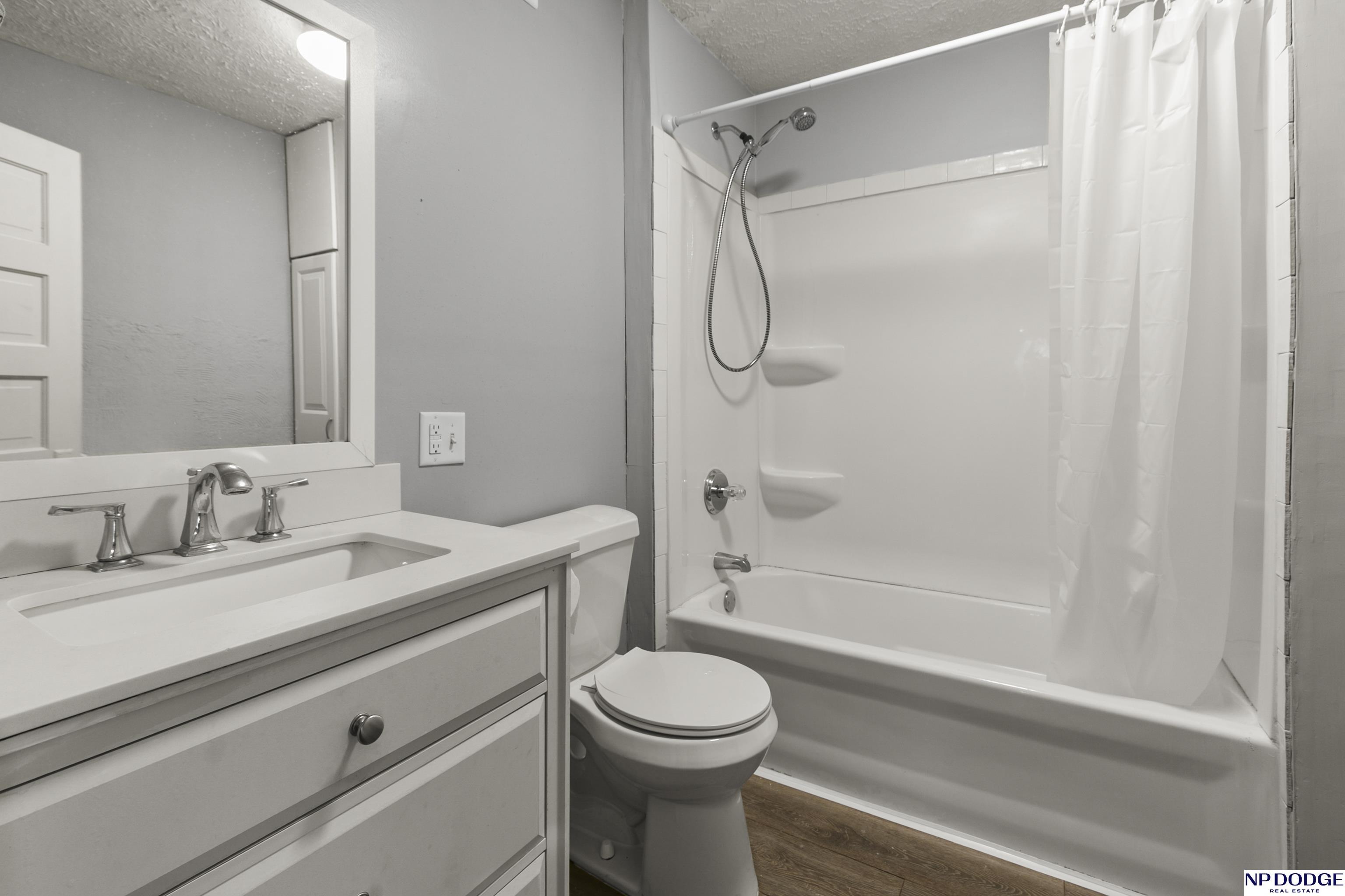 1005 S 48th Street, Omaha, Nebraska image 29