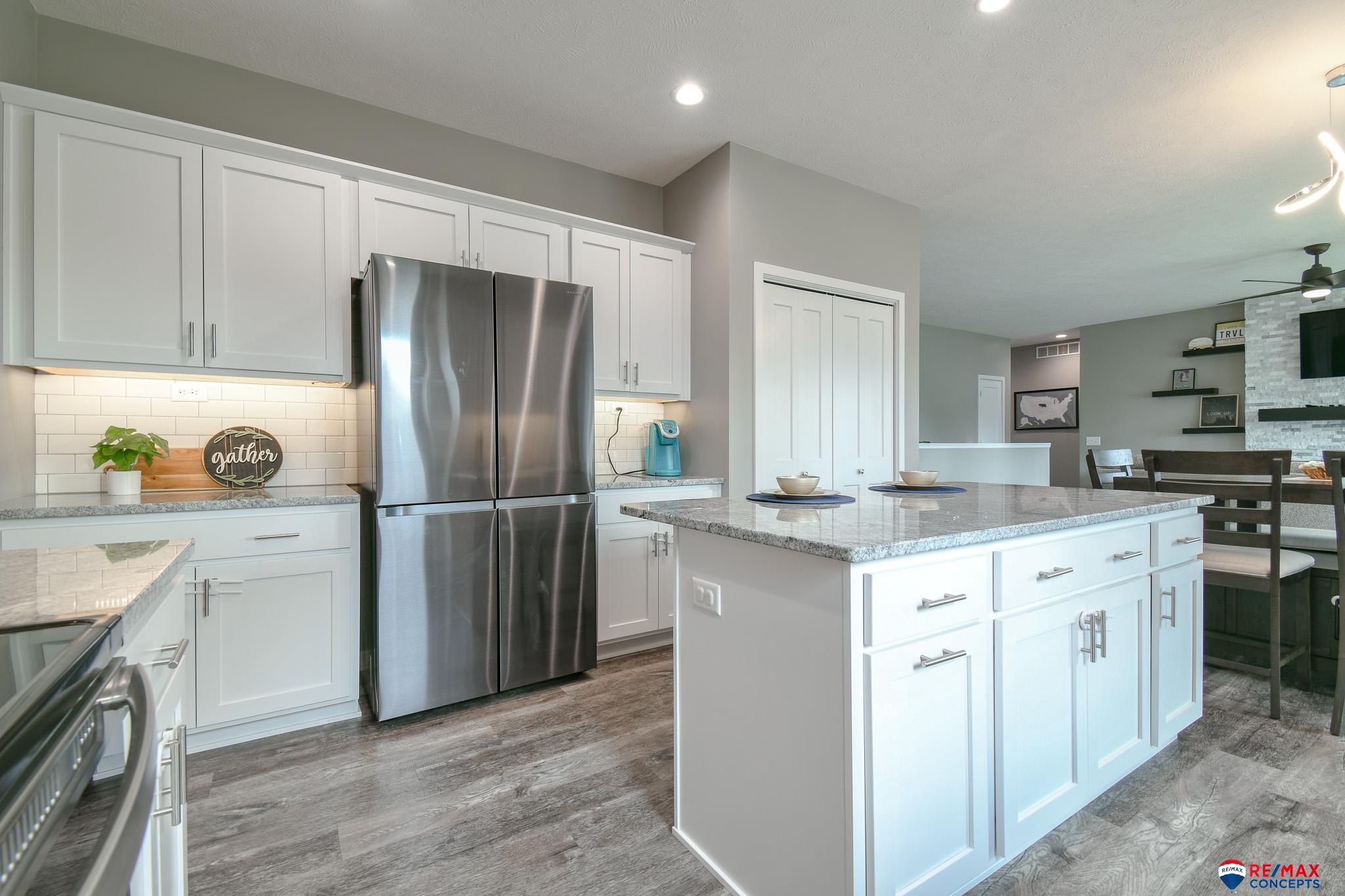 9731 Napa Ridge Drive, Lincoln, Nebraska image 11